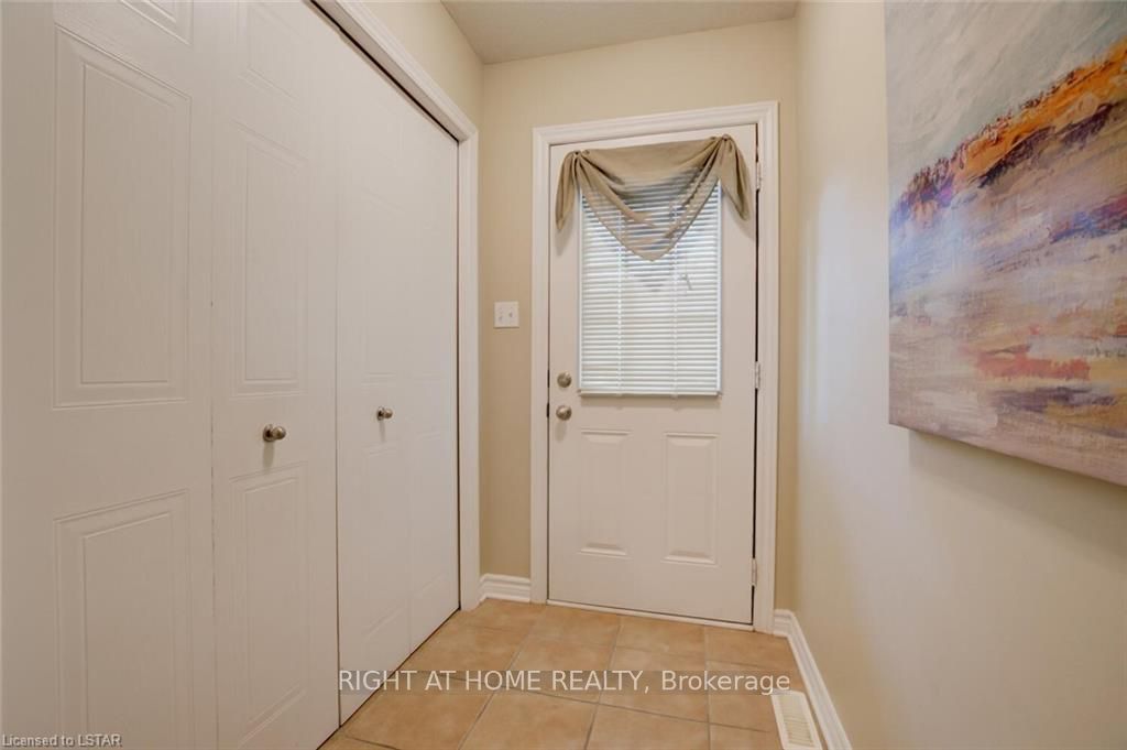 1059 Whetherfield Street 44, London North, ON N6H 0B6 photo 2