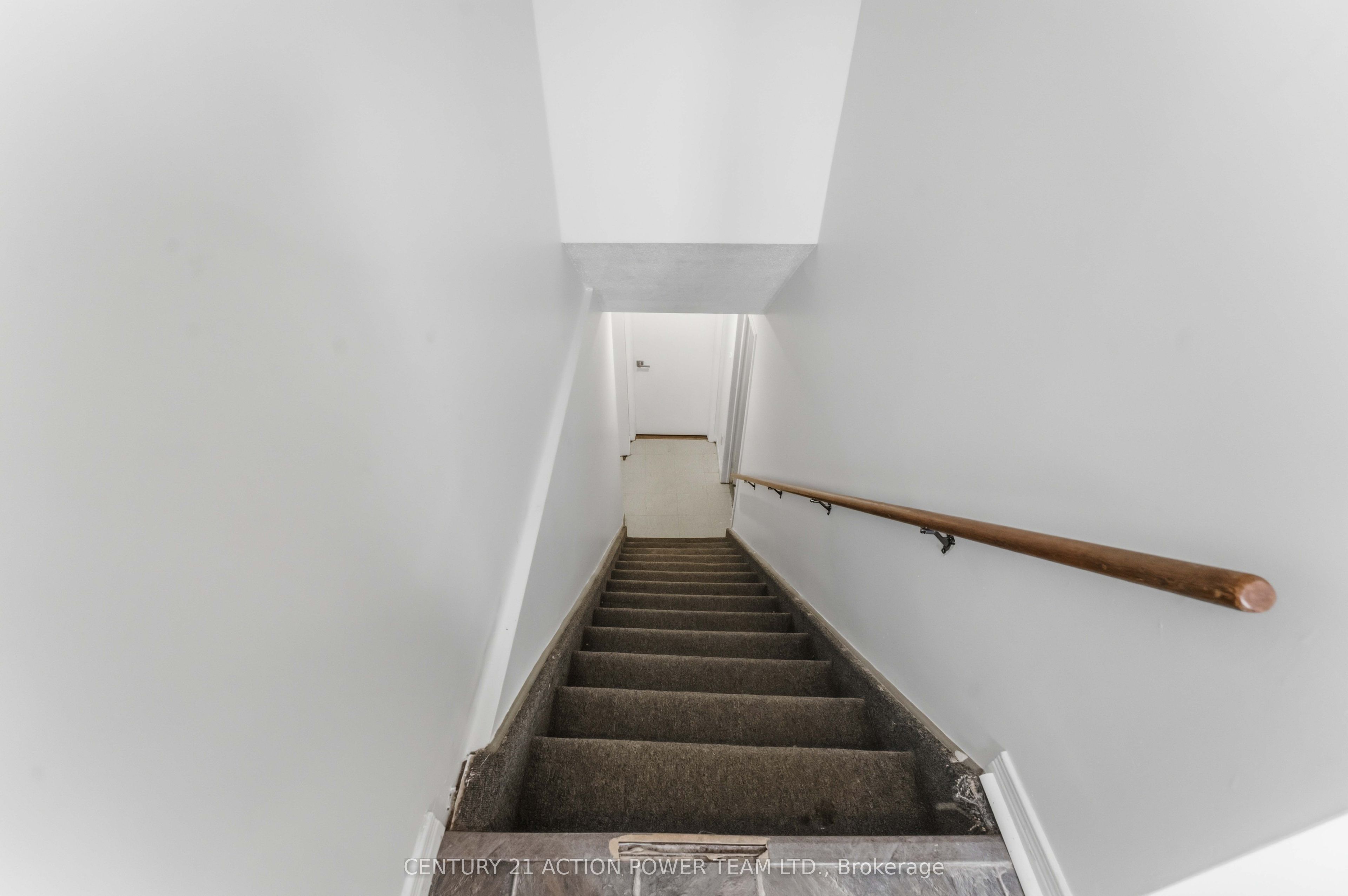 1150 ST PIERRE Street B, Orleans - Convent Glen and Area, ON K1C 1L5 photo 4