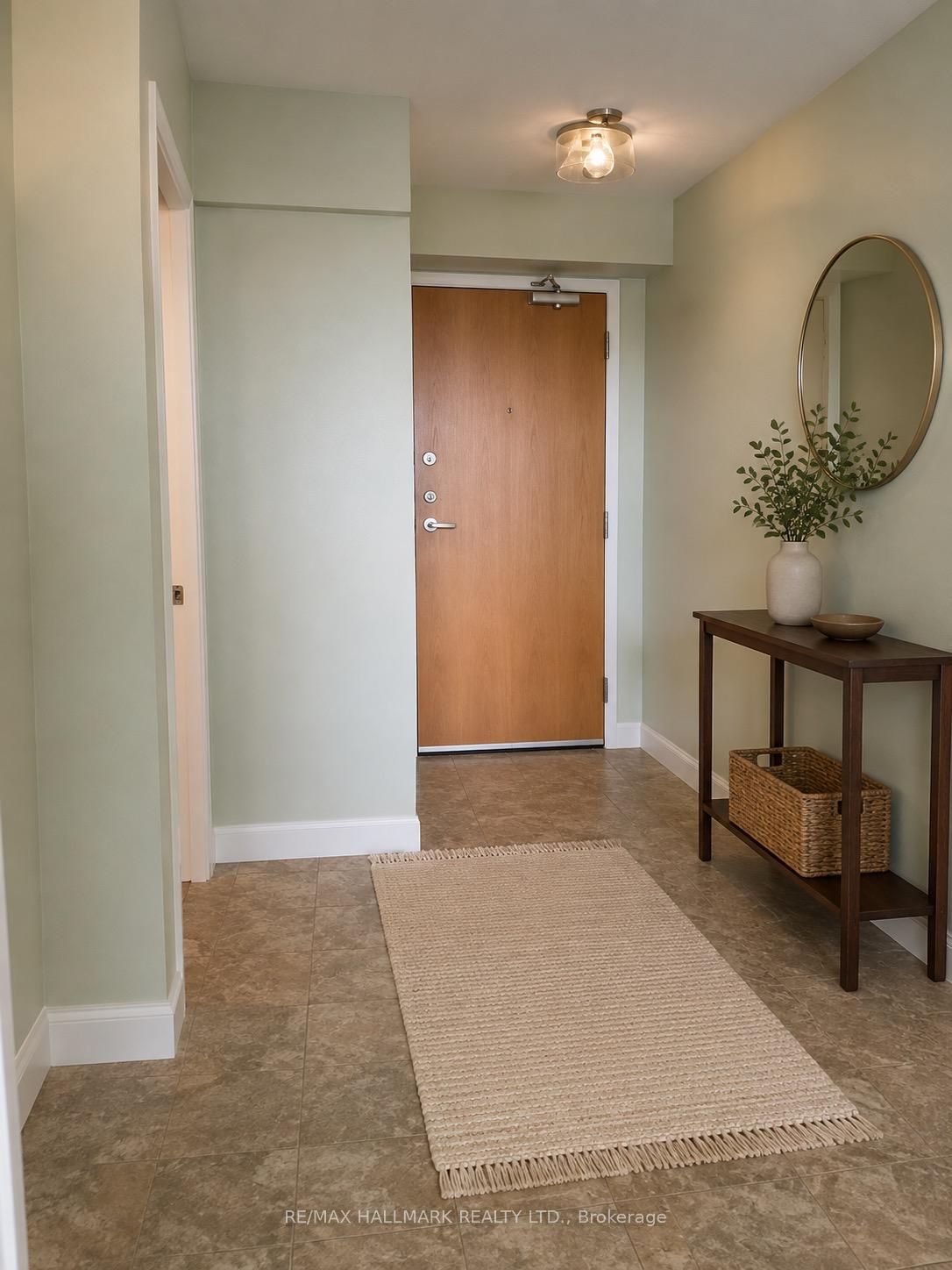 107 Bagot Street 509, Guelph, ON N1H 8H5 photo 4