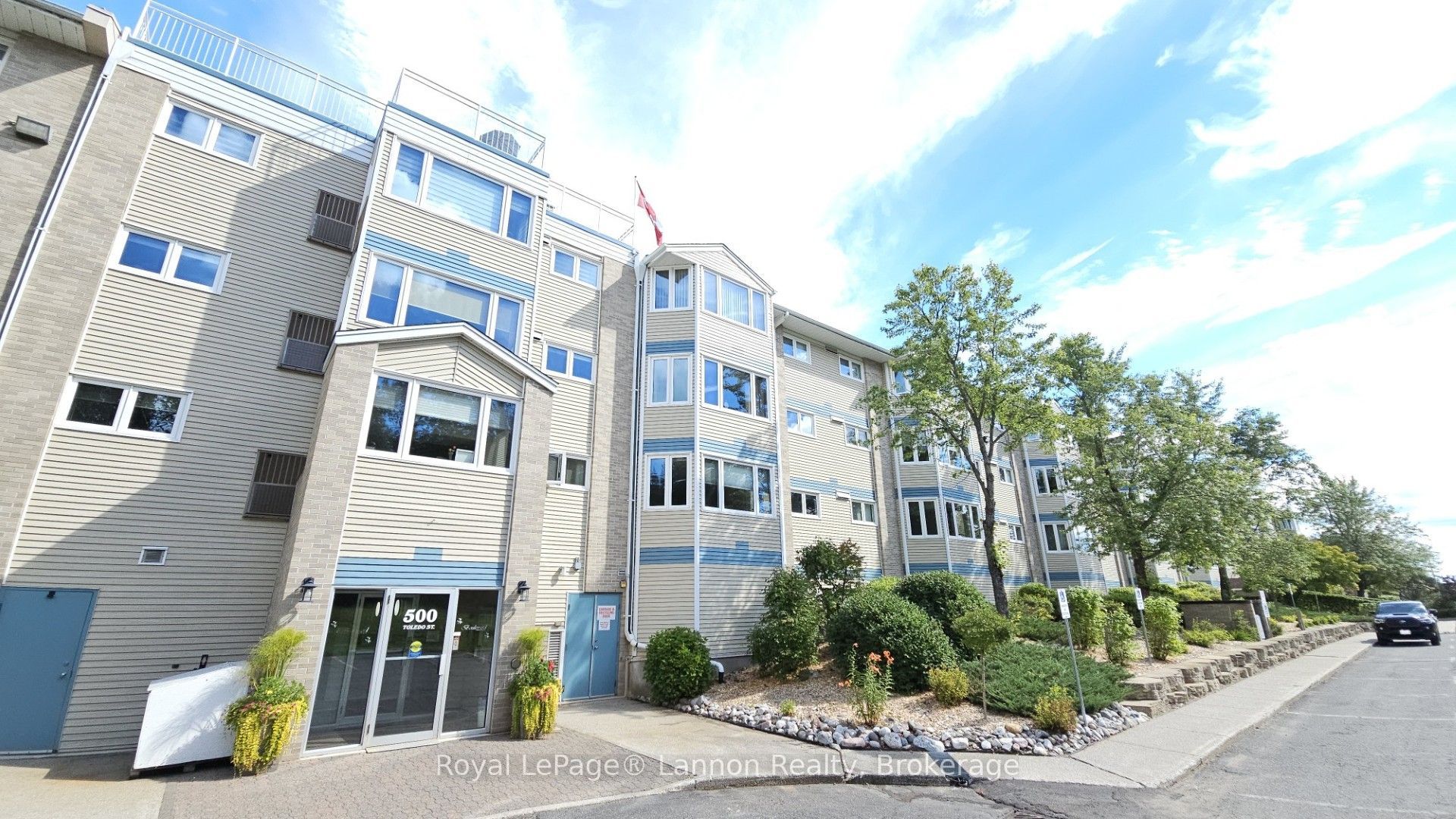 500 Toledo Street 113, Thunder Bay, ON P7A 8A6