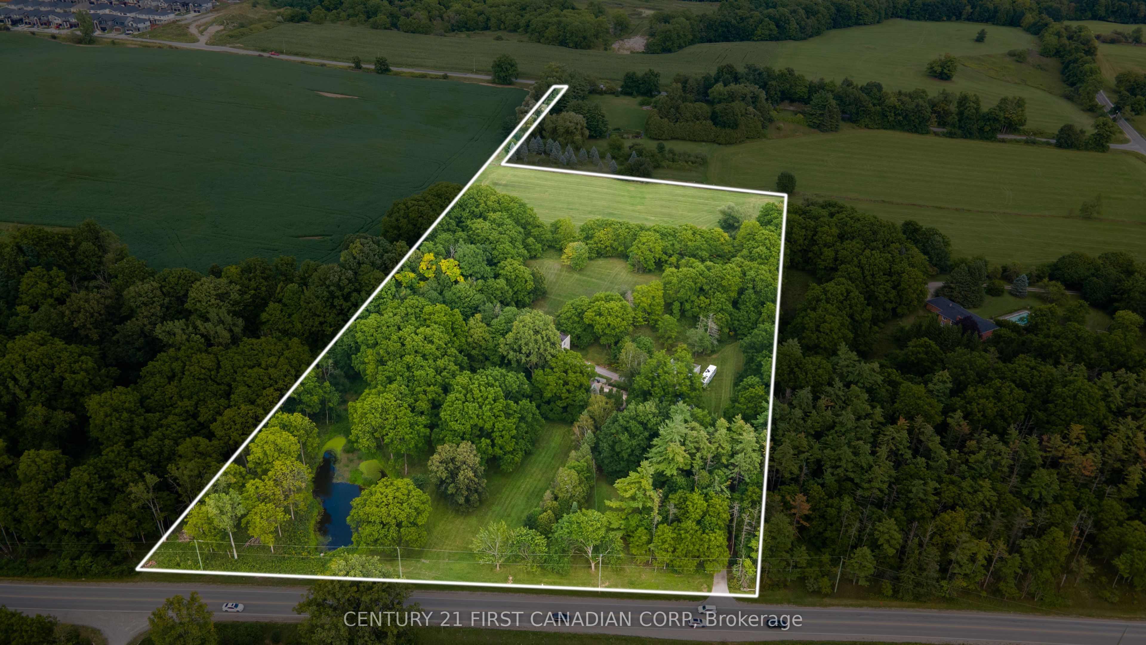 2546 Westdel Bourne, London South, ON N6K 4R3
