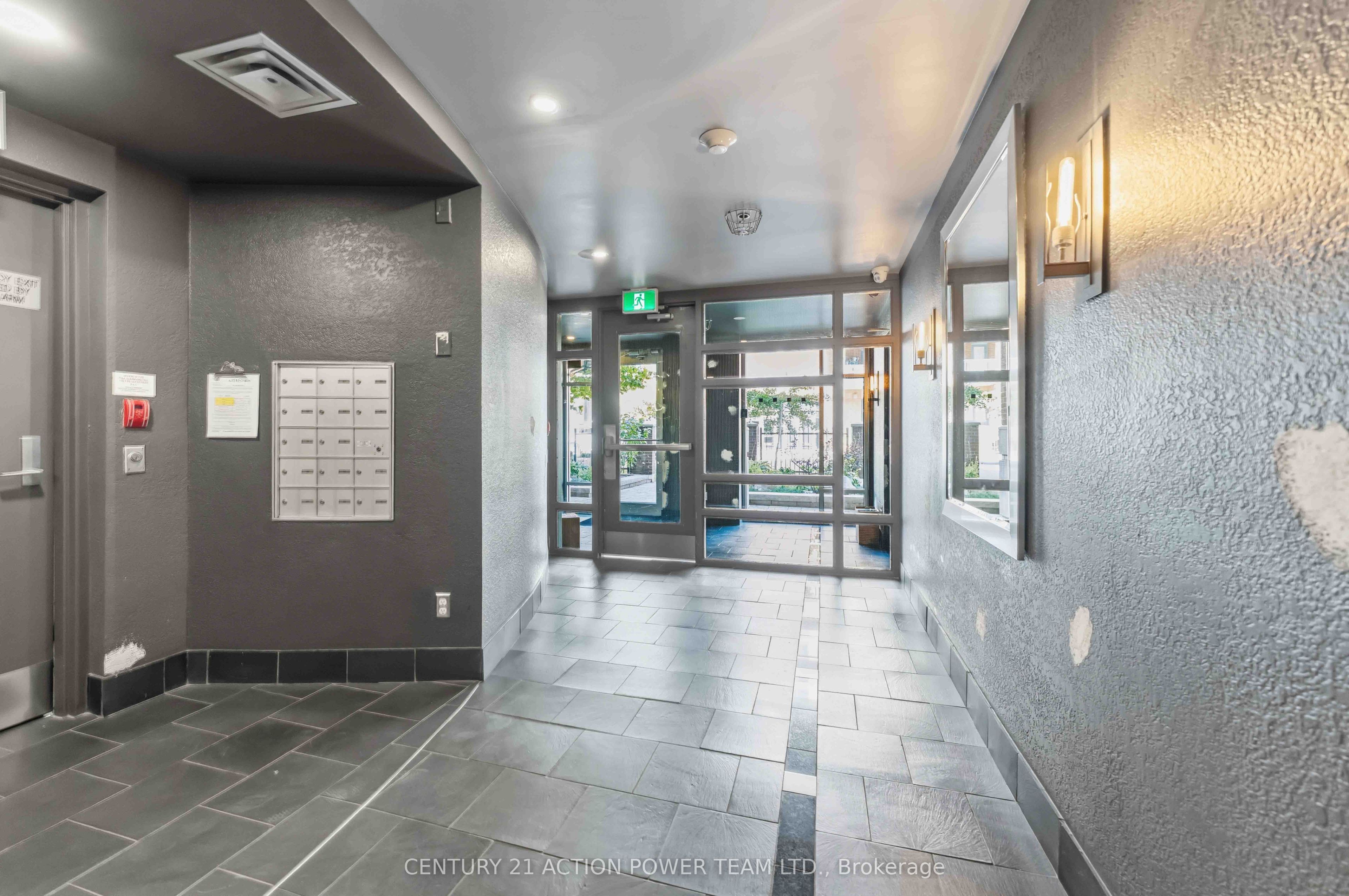 144 CLARENCE Street 6A, Lower Town - Sandy Hill, ON K1N 5P8 photo 4