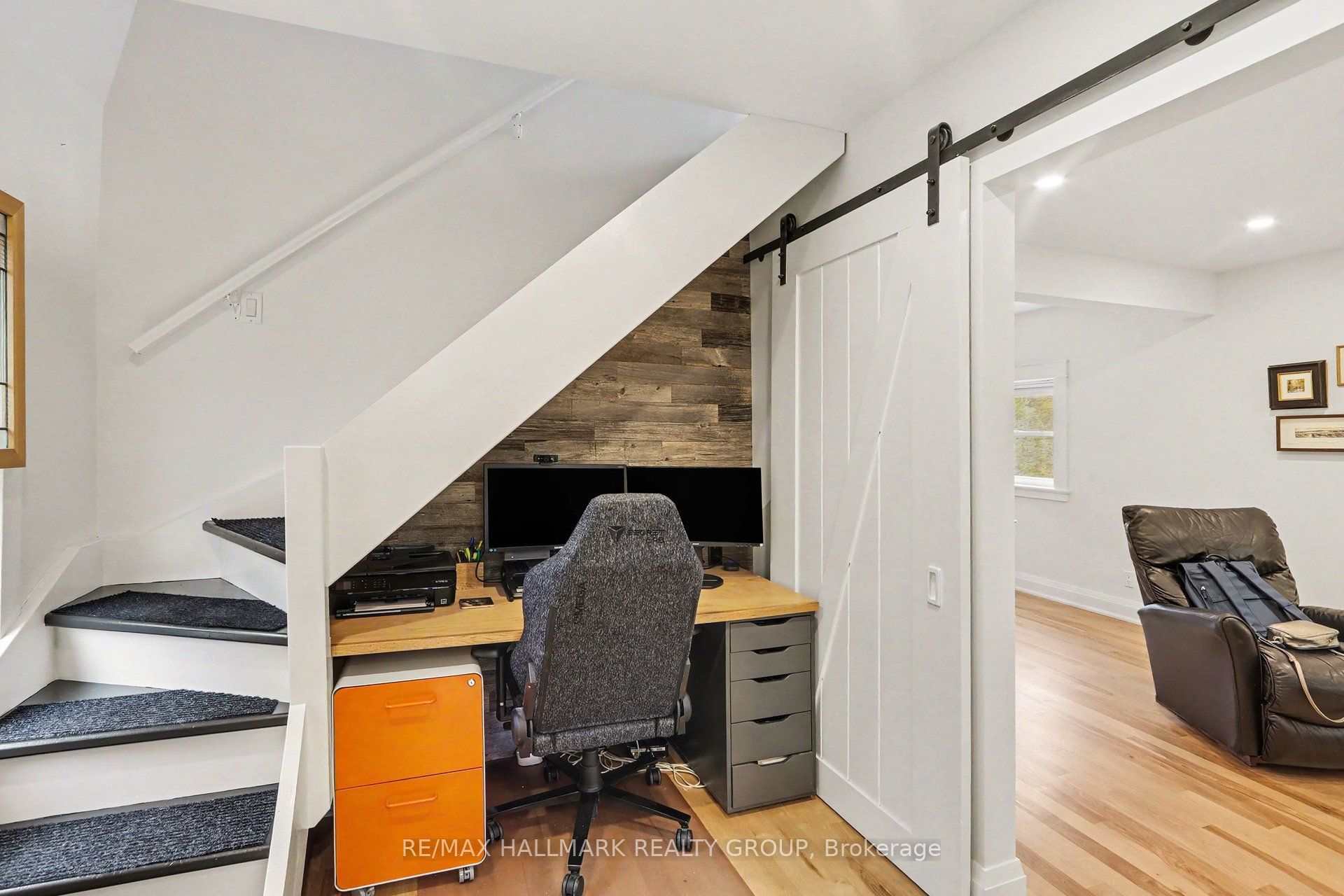 70 Laval Street, Vanier and Kingsview Park, ON K1L 7Z6 photo 5