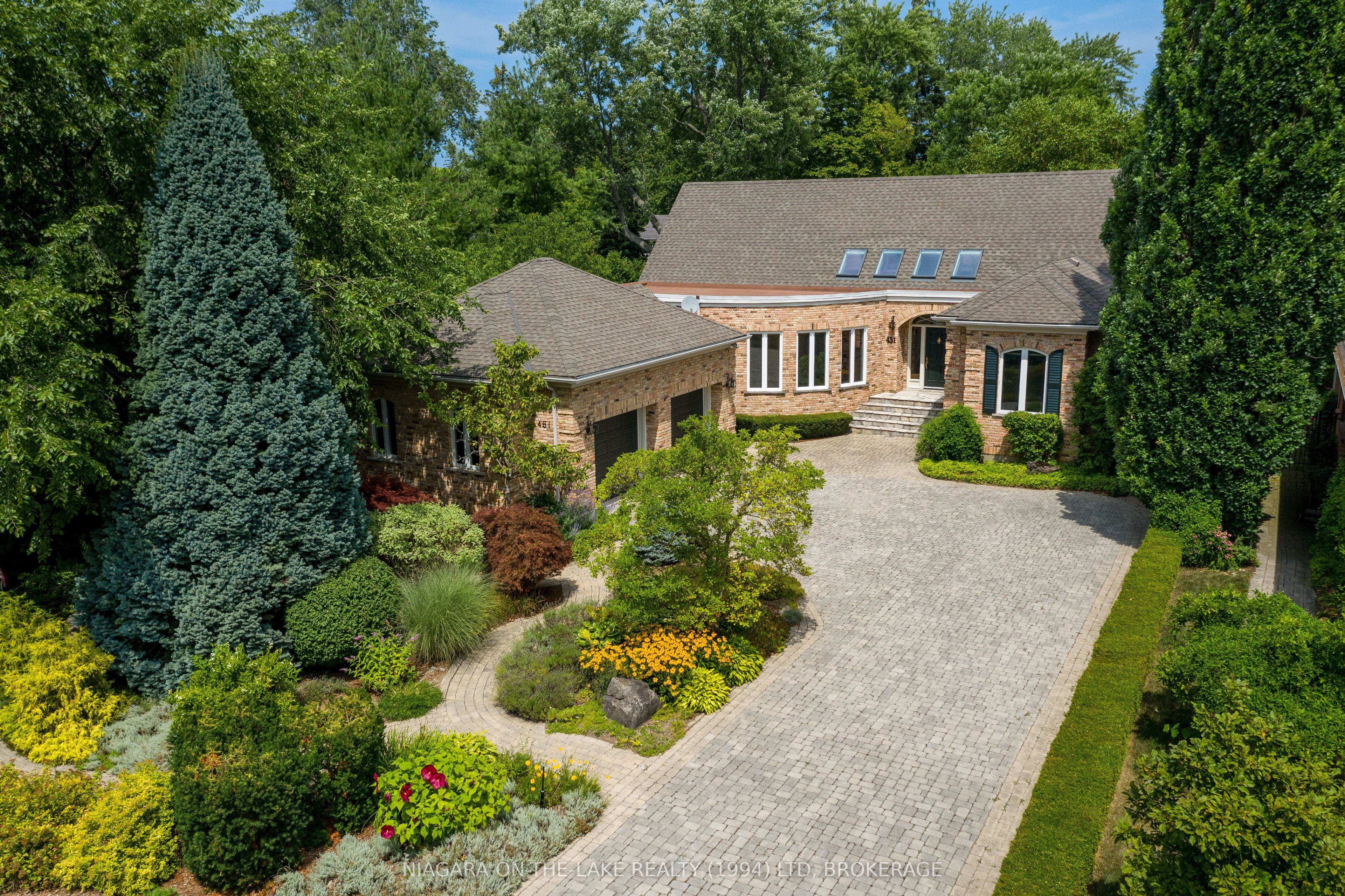 451 GAGE Street, Niagara-on-the-Lake, ON L0S 1J0