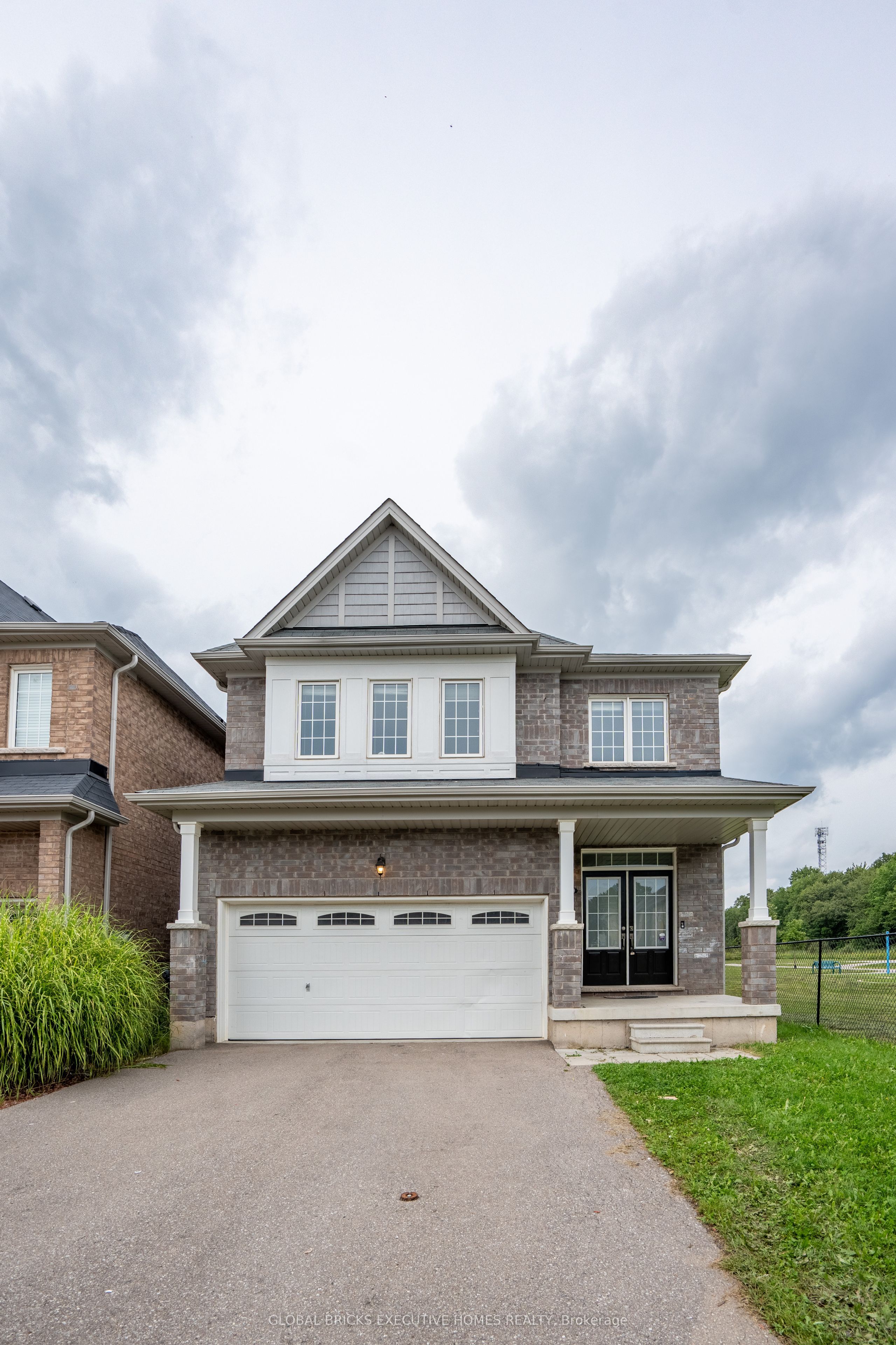 7873 Hackberry Trail, Niagara Falls, ON L2H 2Y6