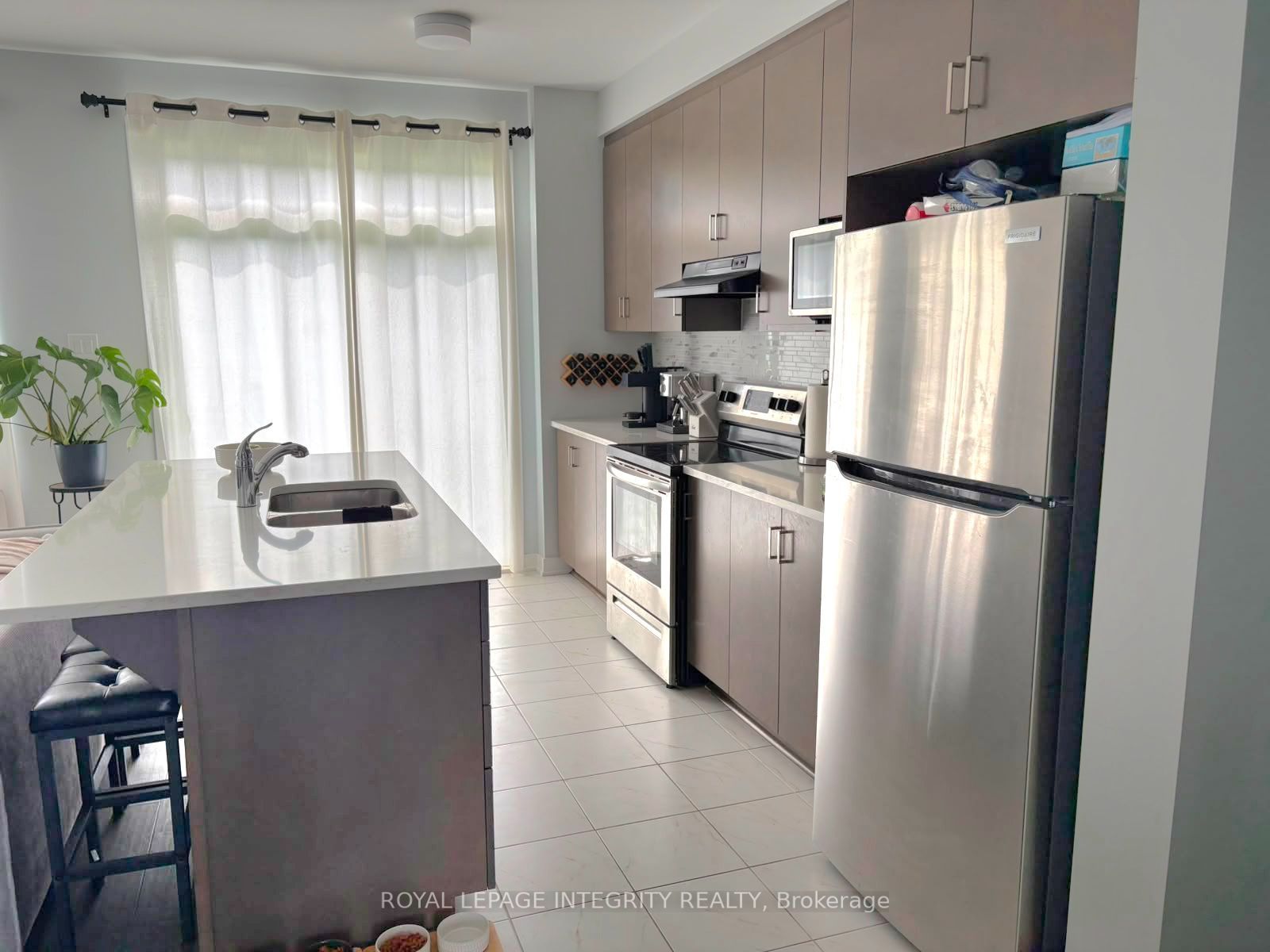 261 Ormiston Crescent, Barrhaven, ON K2J 7E4 photo 3