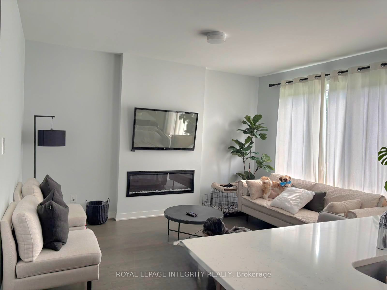 261 Ormiston Crescent, Barrhaven, ON K2J 7E4 photo 4