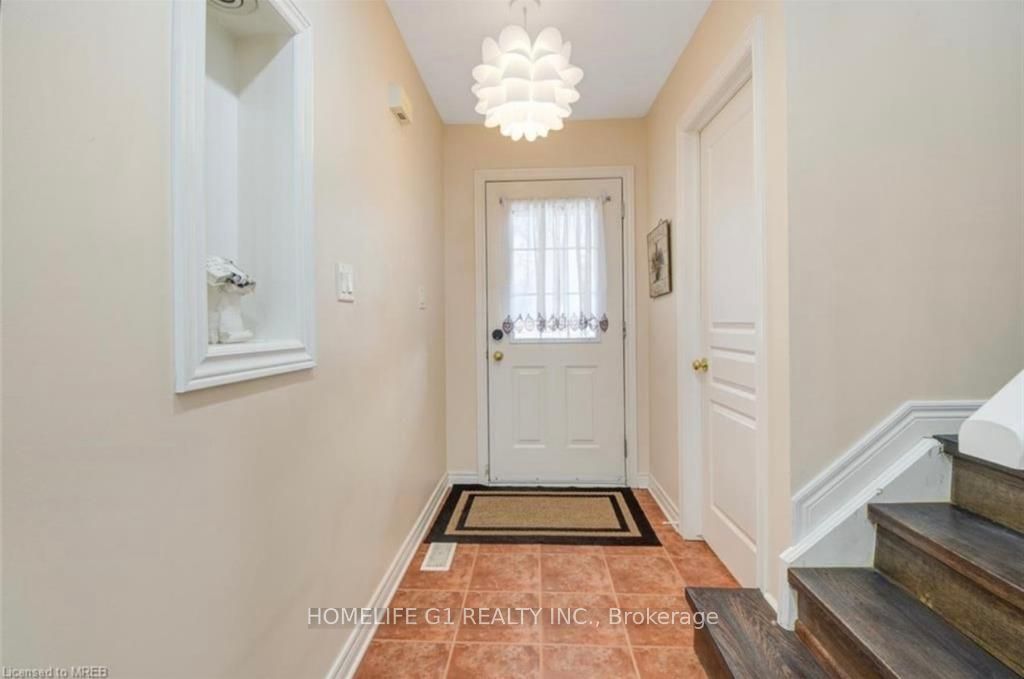 6260 Ash Street, Niagara Falls, ON L2G 2H5 photo 4