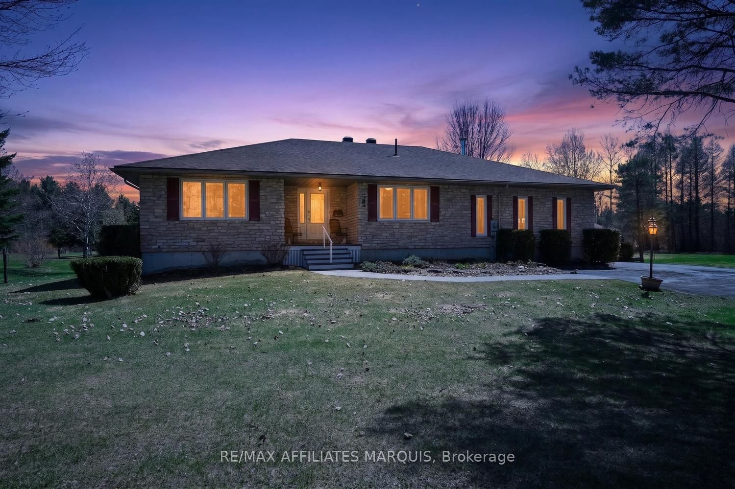 375 Ferguson Tetlock Road, Montague, ON K7A 4S4