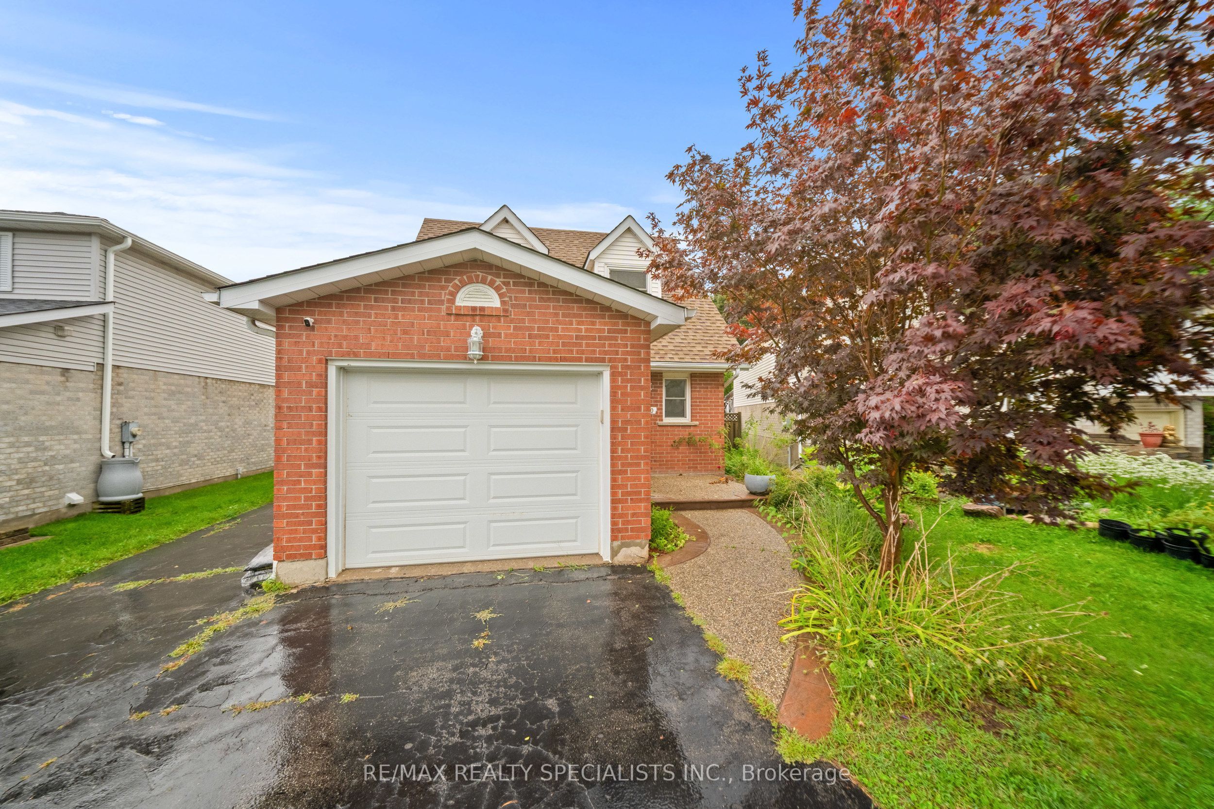 110 Steeles Crescent, Cambridge, ON N1R 8C4 photo 4
