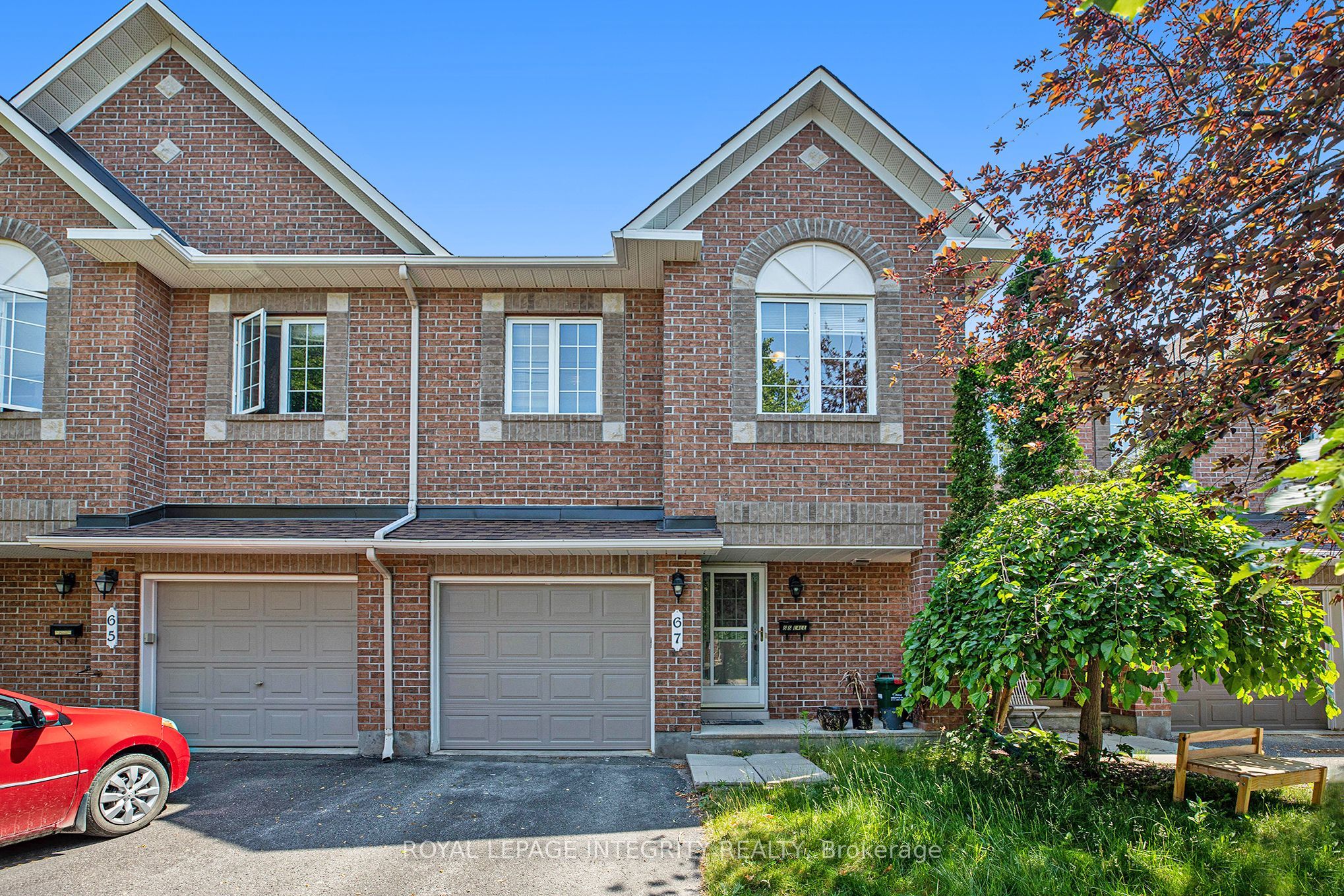 67 Landover Crescent, Kanata, ON K2M 2W4