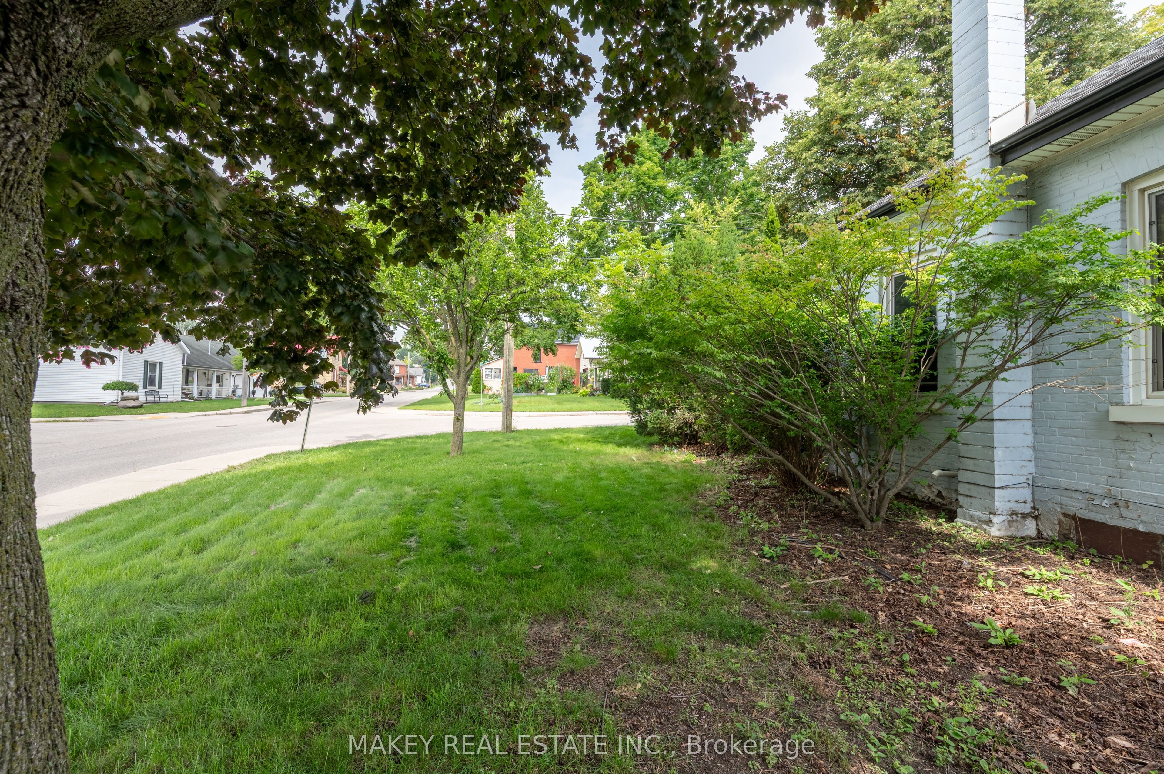 314 Queen Street, Woodstock, ON N4S 1M1 photo 5