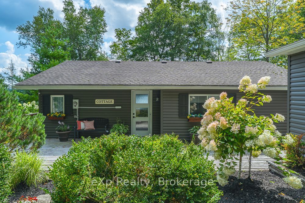 1 1st Avenue S, South Bruce Peninsula, ON N0H 2T0 photo 2
