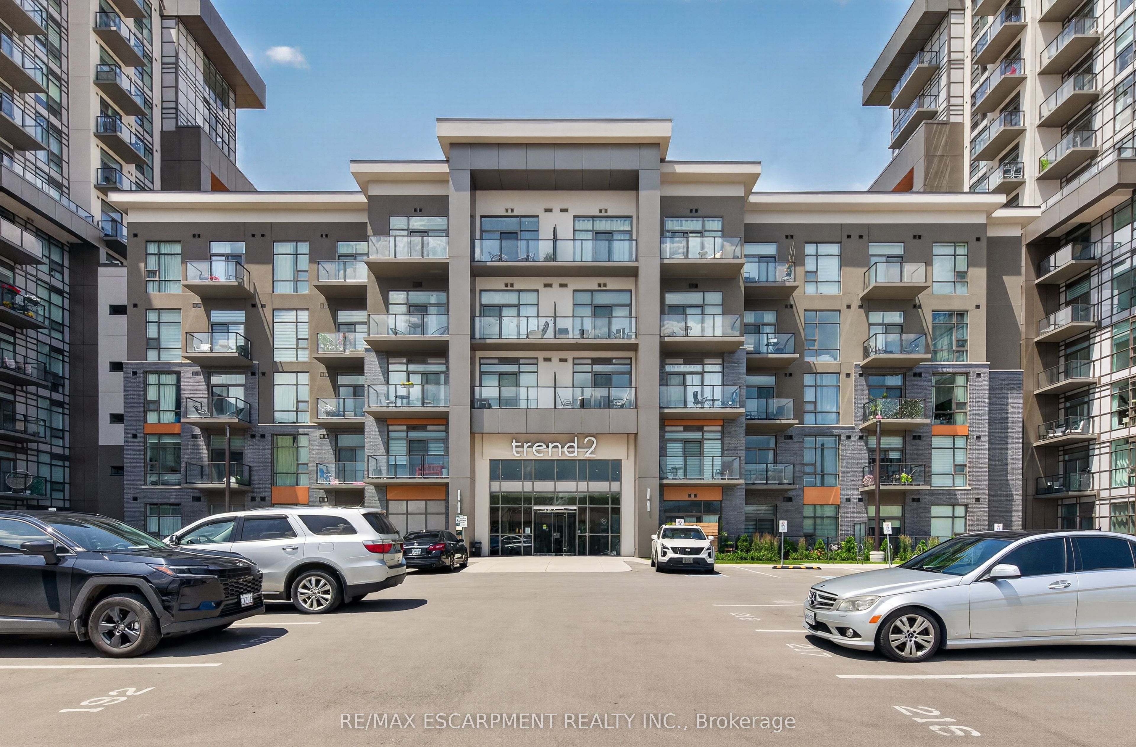 450 Dundas Street E 224, Hamilton, ON L0R 2H4