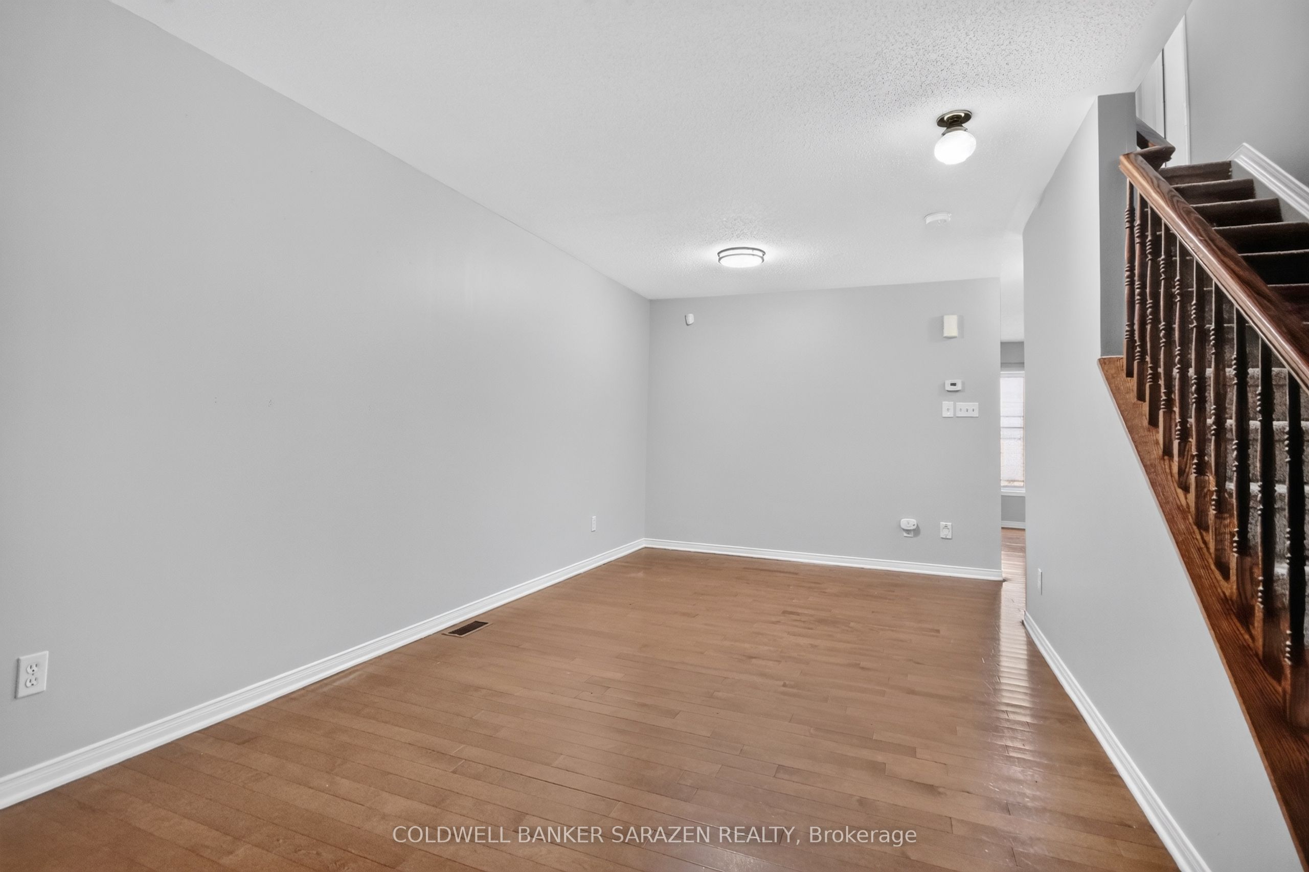 111 HARBOUR VIEW Street, Barrhaven, ON K2G 6Z7 photo 5