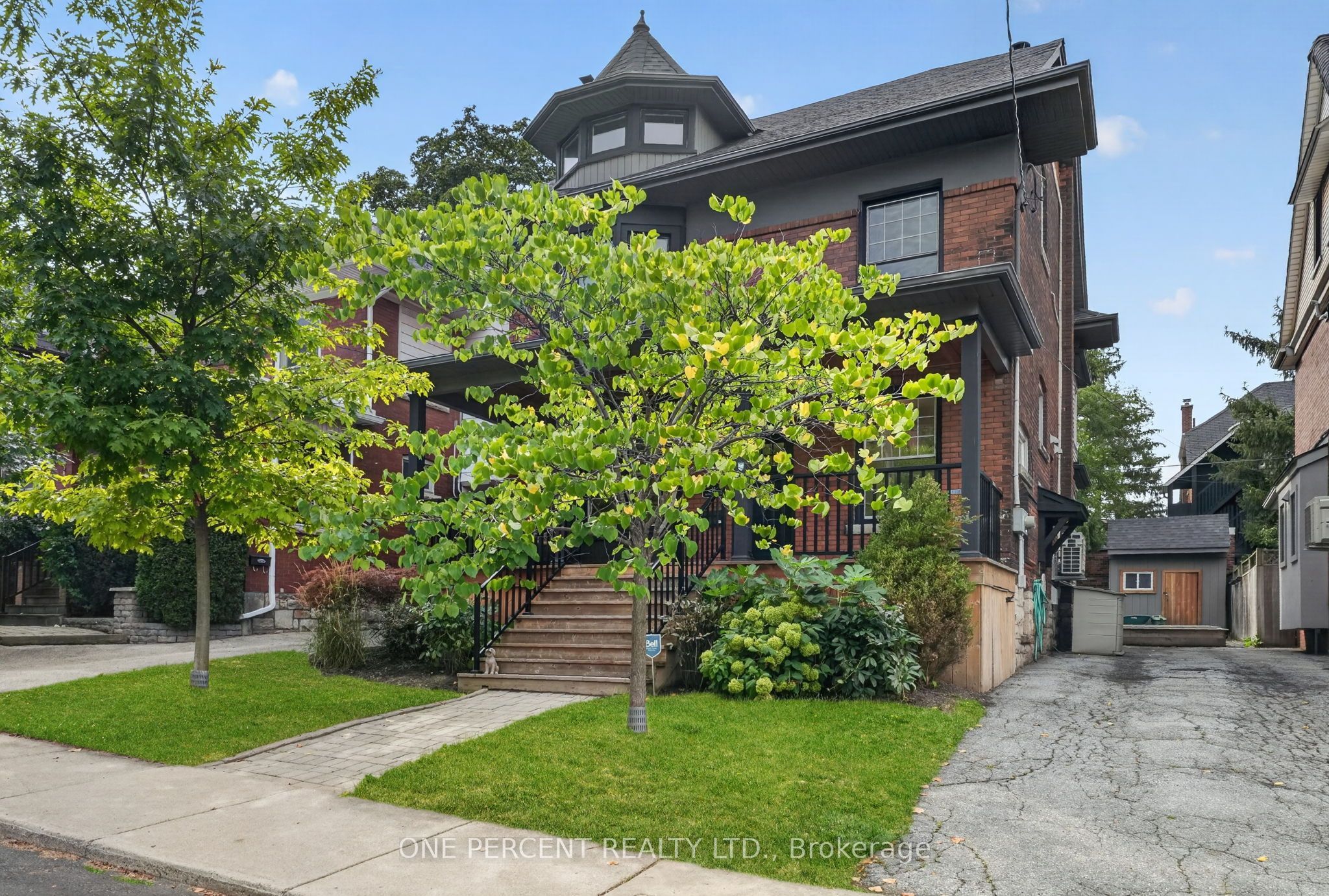 16 Beulah Avenue, Hamilton, ON L8P 4G9 photo 2