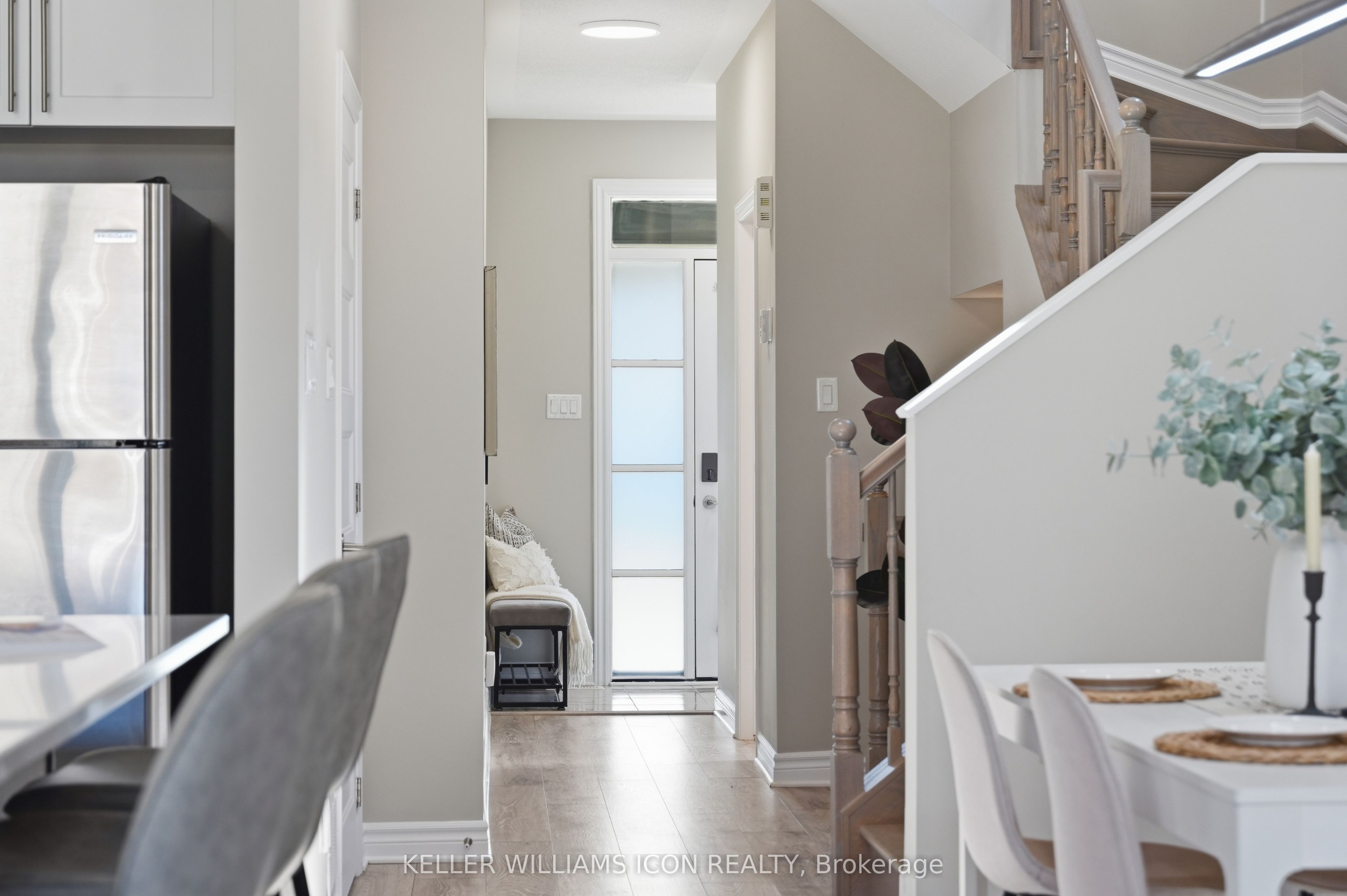 235 BANDELIER Way, Stittsville - Munster - Richmond, ON K2C 0C1 photo 2