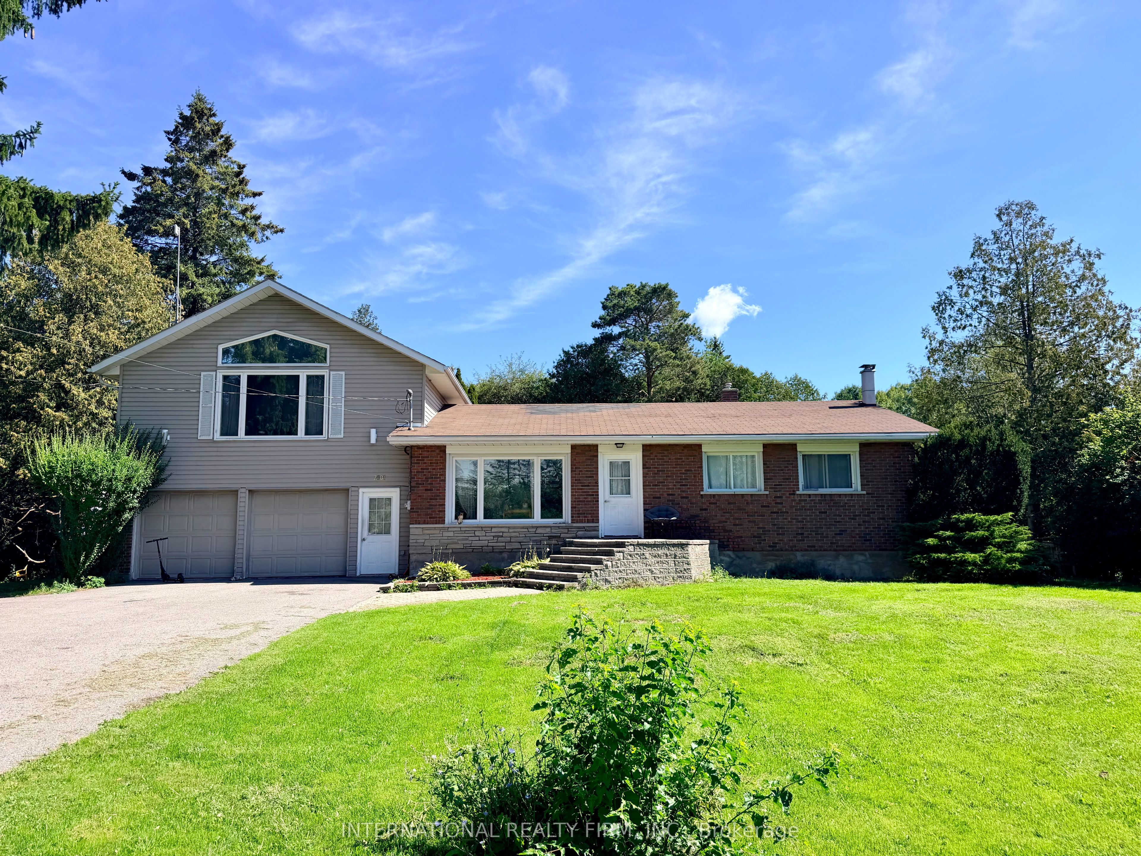 2601 Division Street, Hamilton Township, ON K9A 4J7