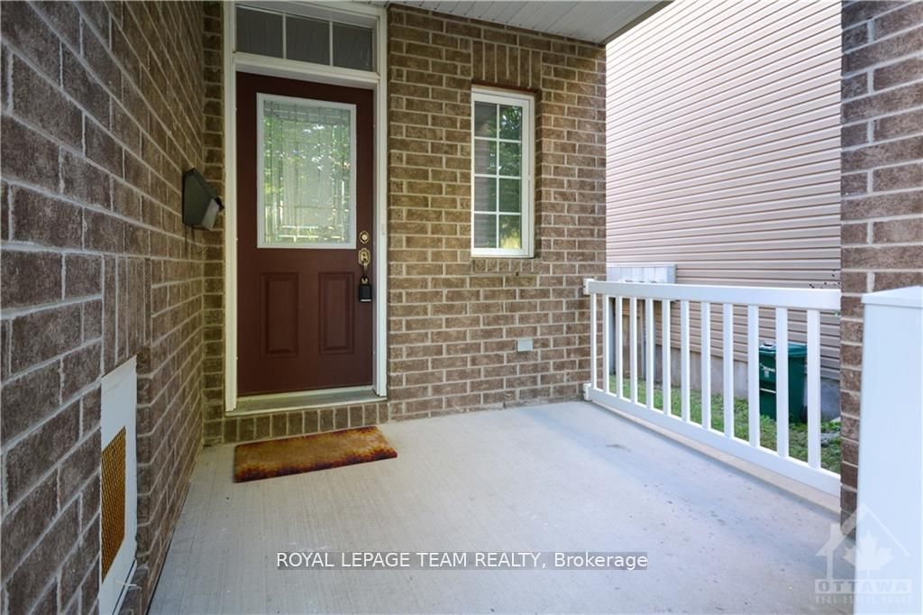 252 Tandalee Crescent, Kanata, ON K2M 0A1 photo 3