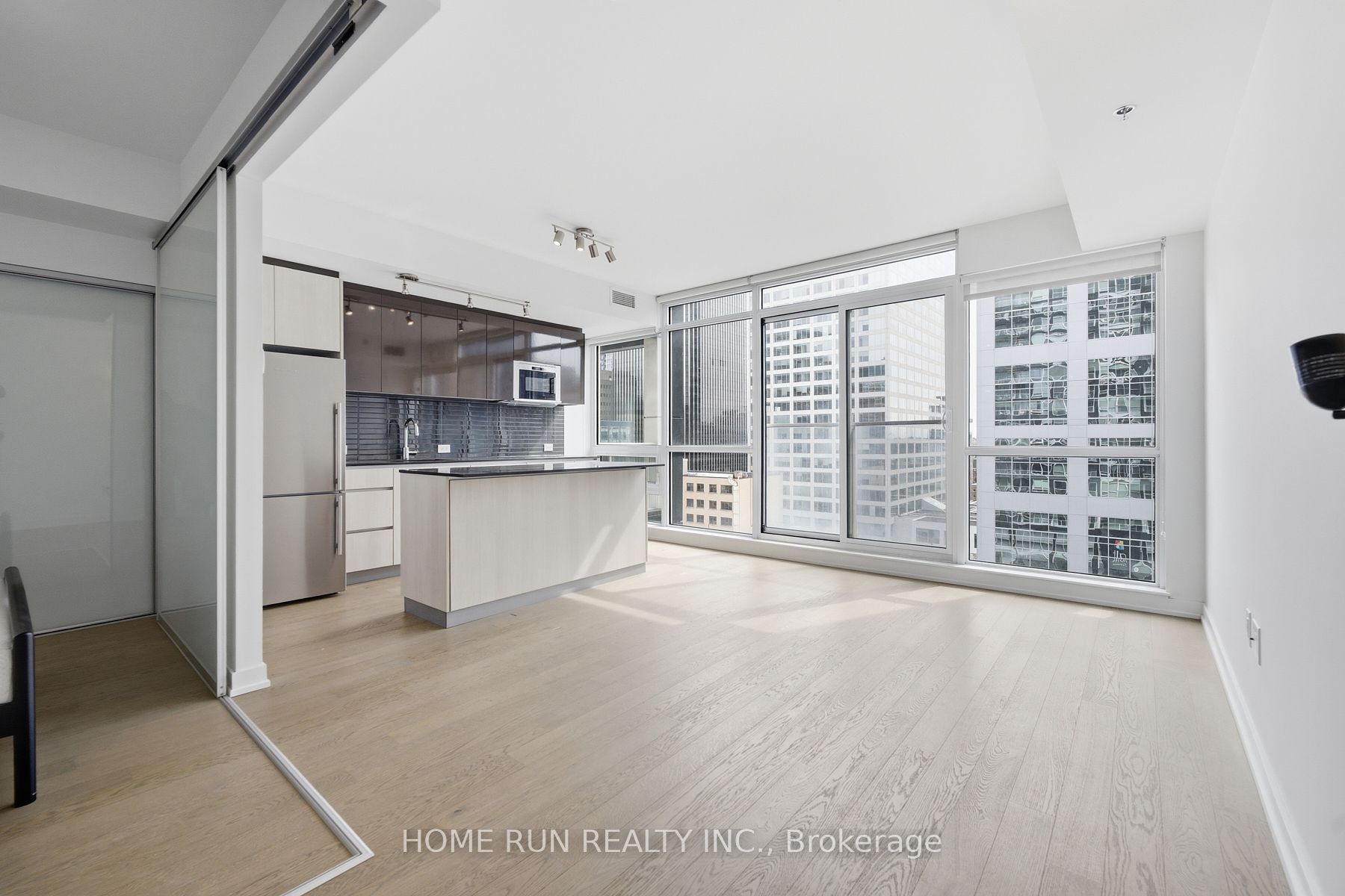 199 Slater Street 1007, Ottawa Centre, ON K1P 0C8 photo 5