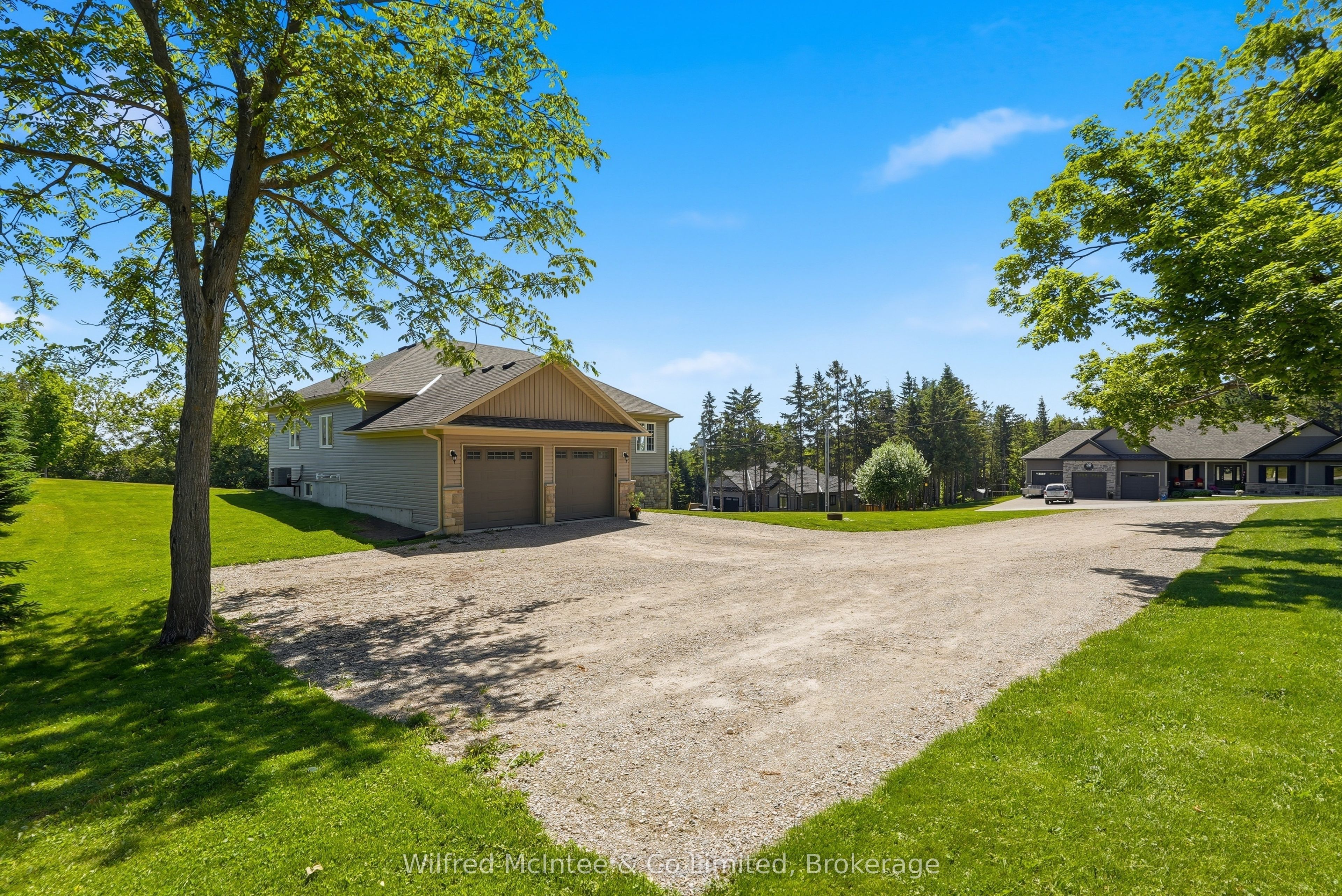 29 Church Street, Melancthon, ON L9V 3G1 photo 4