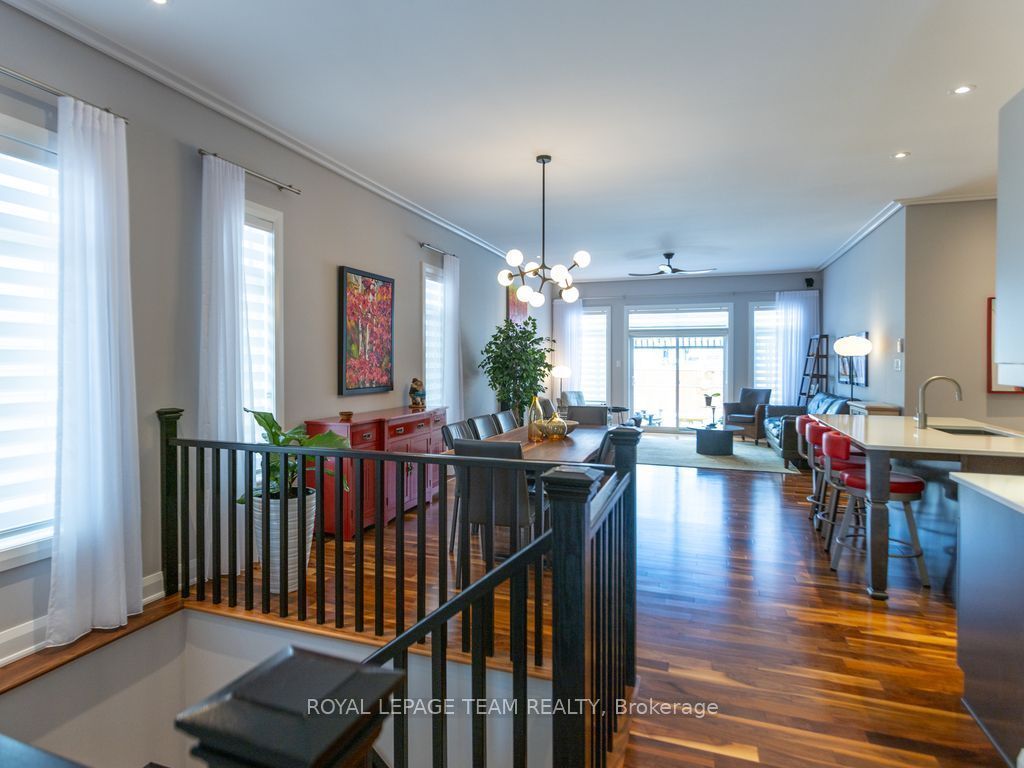 729 Carnelian Crescent, Blossom Park - Airport and Area, ON K1X 0A9 photo 5
