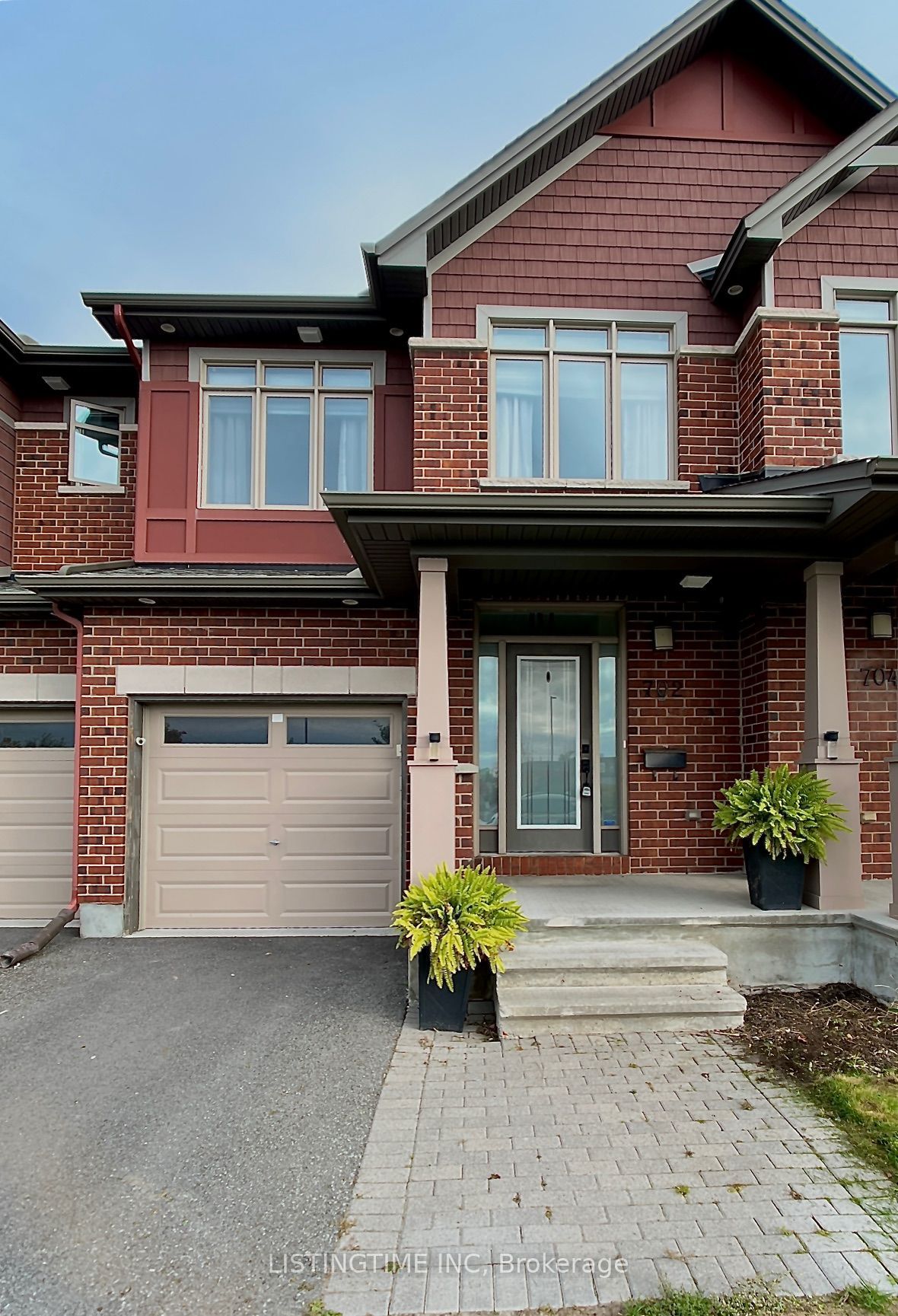 702 Brian Good Avenue, Blossom Park - Airport and Area, ON K4M 0C1