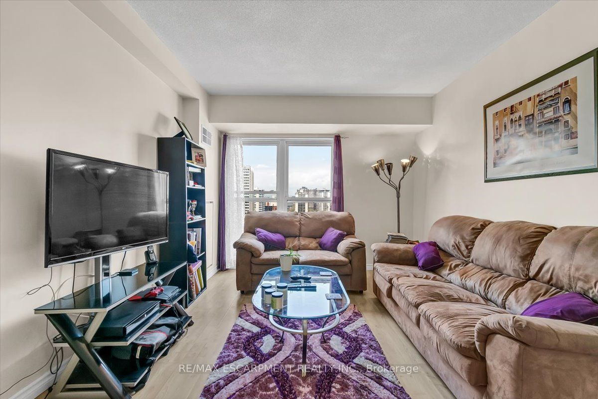 135 James Street S 1503, Hamilton, ON L8P 2Z6 photo 2