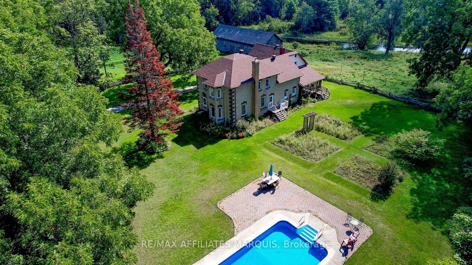 919 Upper Scotch Line Road, Tay Valley, ON K7H 3C5 photo 2