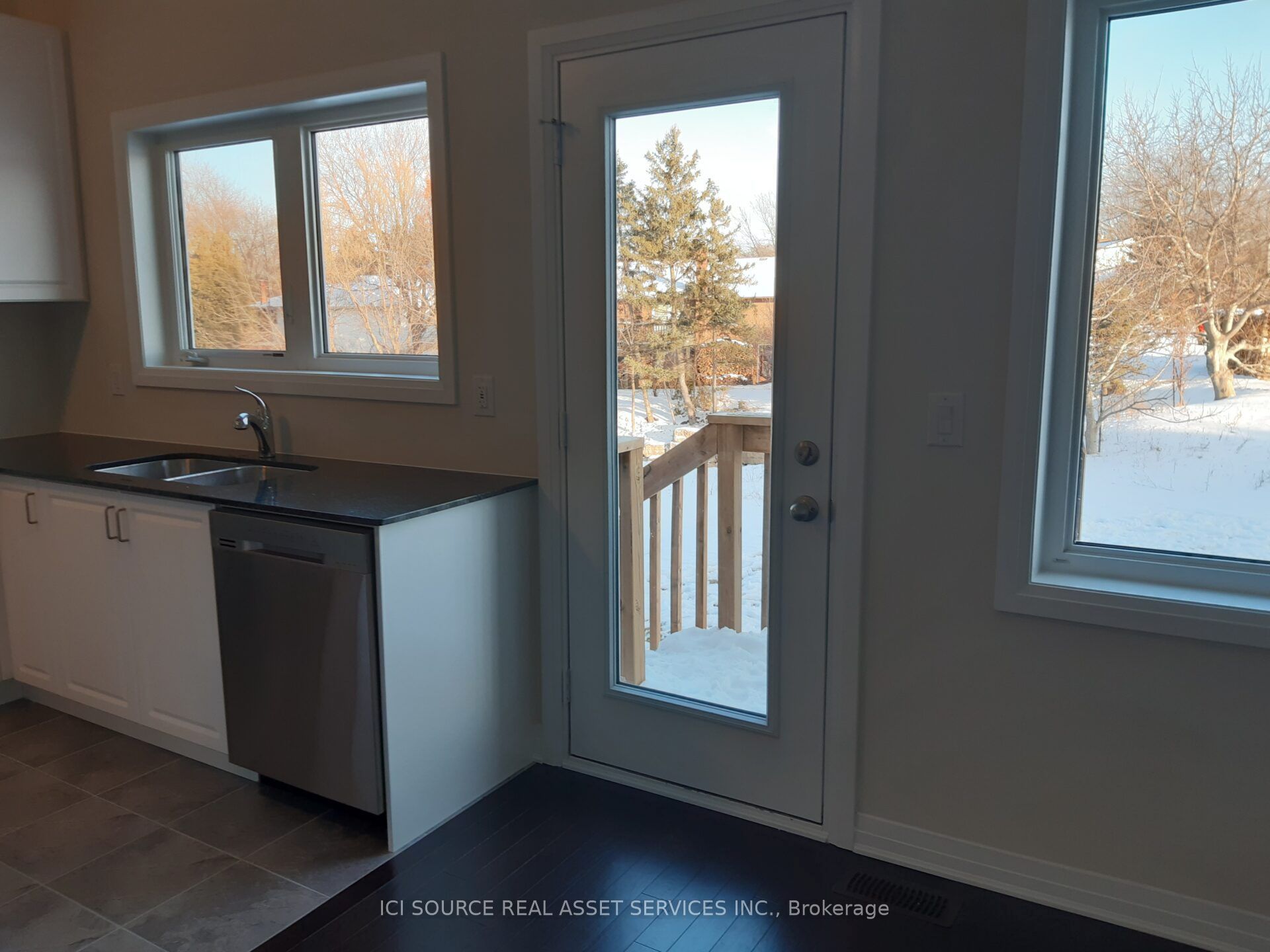 4195 Cherry Heights Boulevard, Lincoln, ON L6M 5G7 photo 2