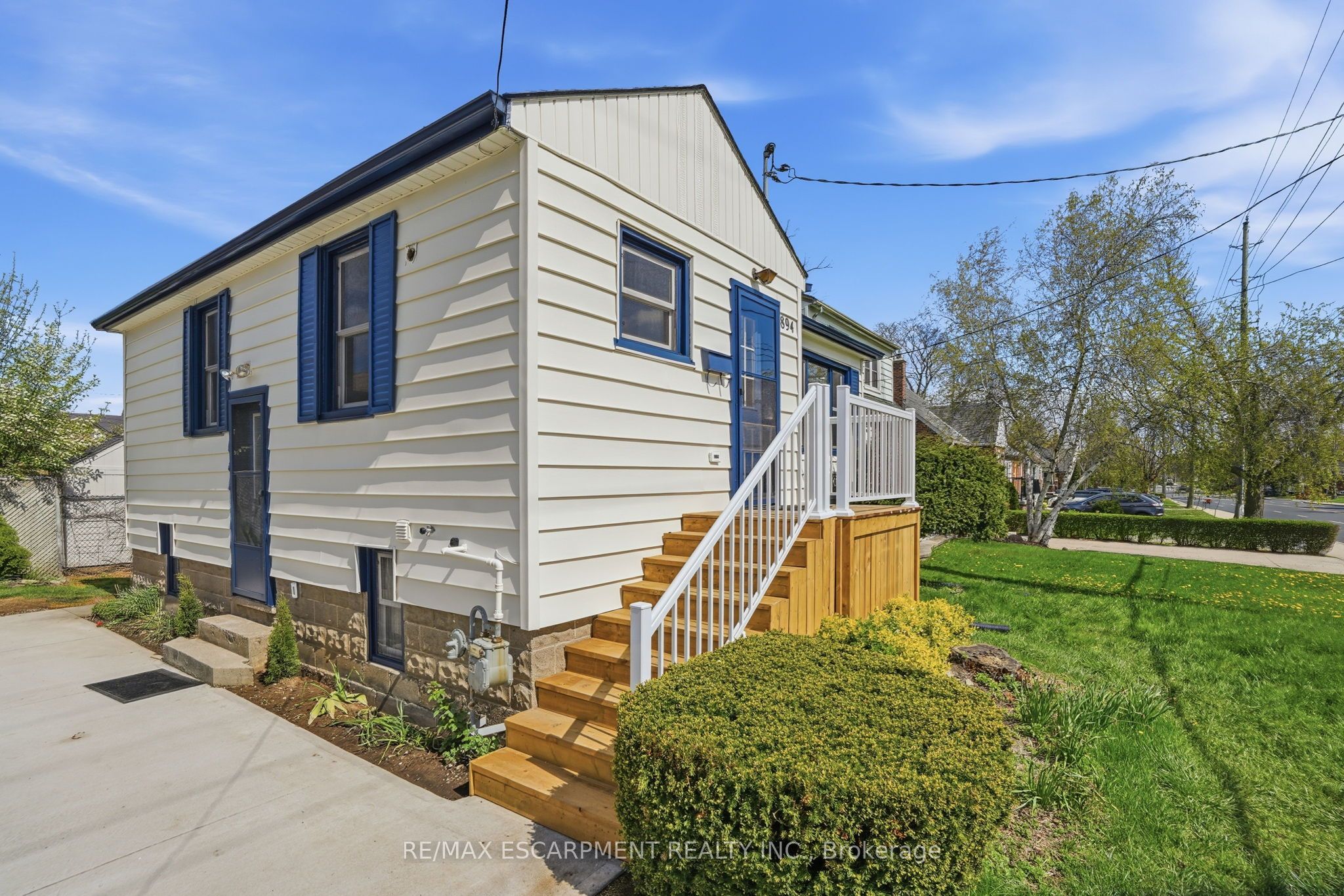 894 Garth Street, Hamilton, ON L9G 4K9 photo 3