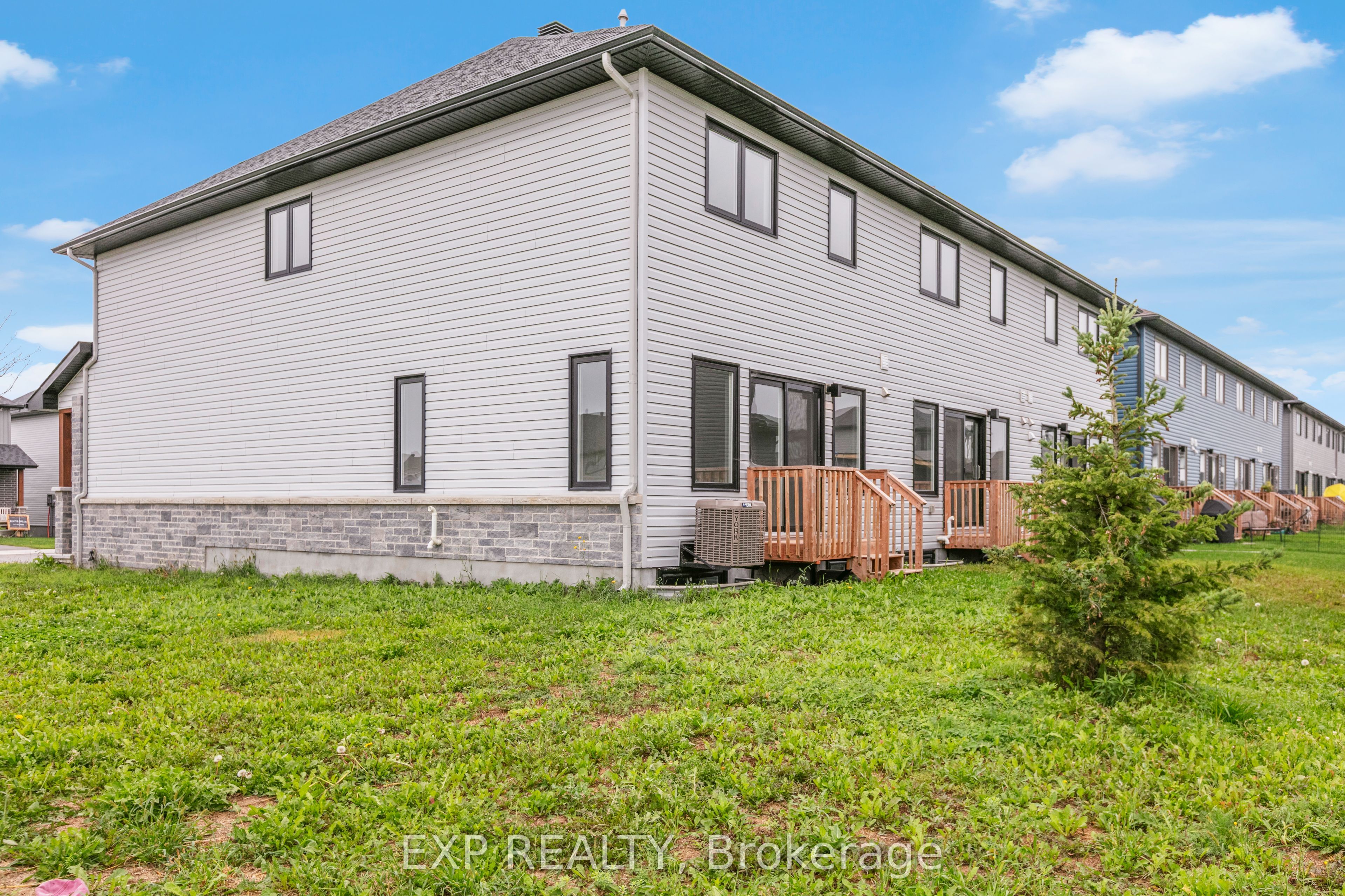 126 Dowdall Circle, Carleton Place, ON K7C 0S4 photo 4