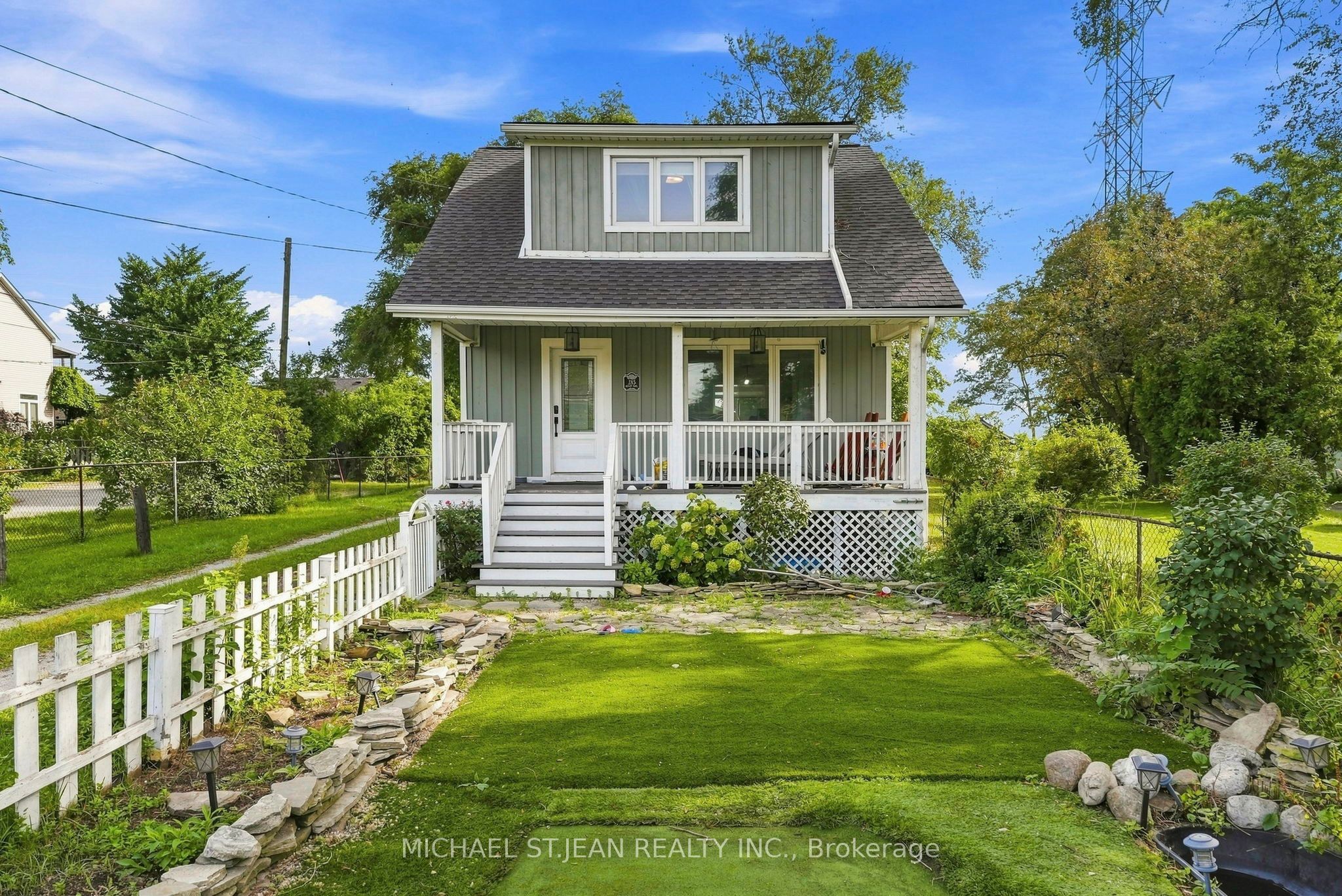 285 Beach Boulevard, Hamilton, ON L8H 6V8 photo 3