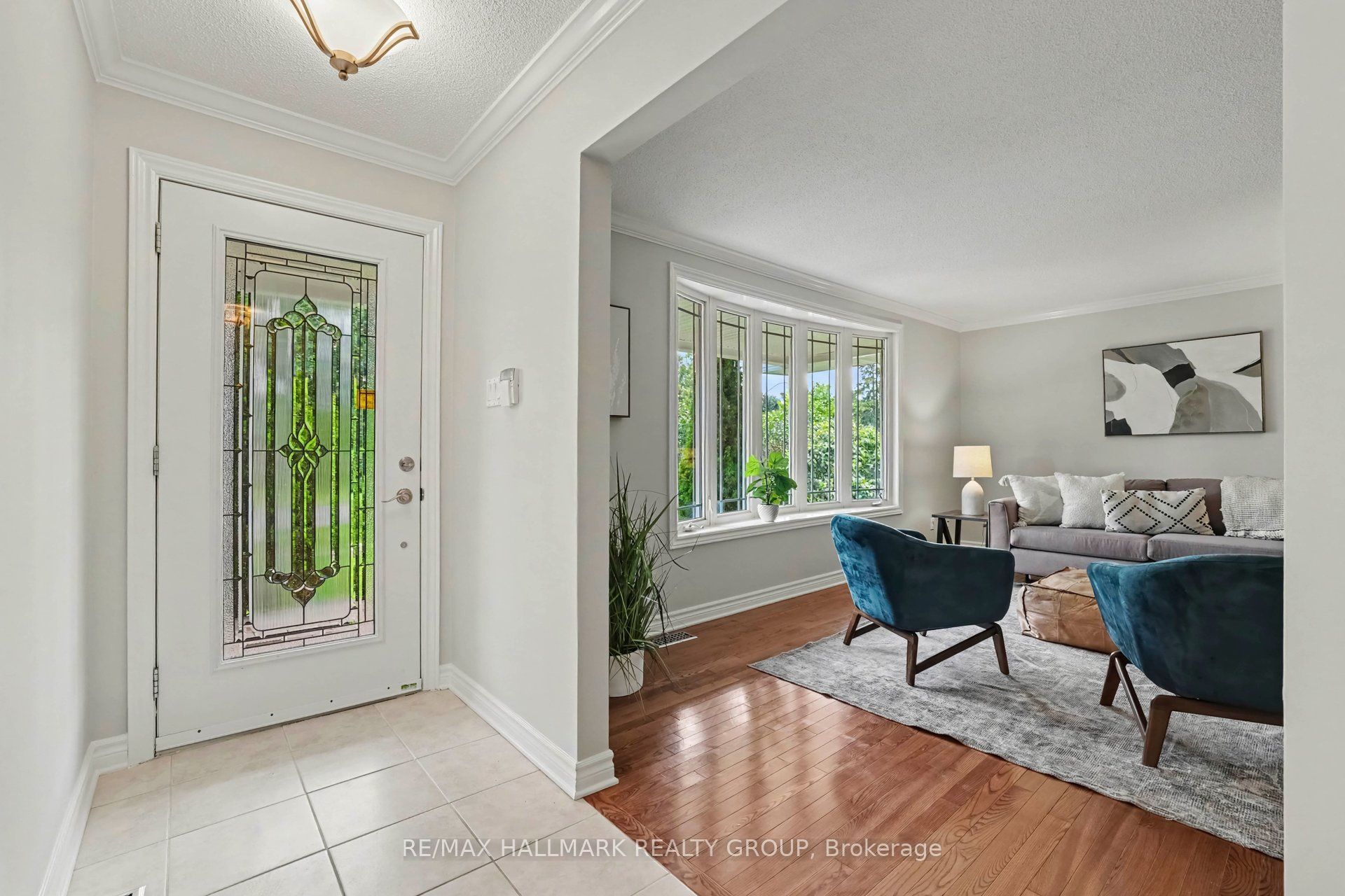 5 Argue Drive, Cityview - Parkwoods Hills - Rideau Shore, ON K2E 6R9 photo 4