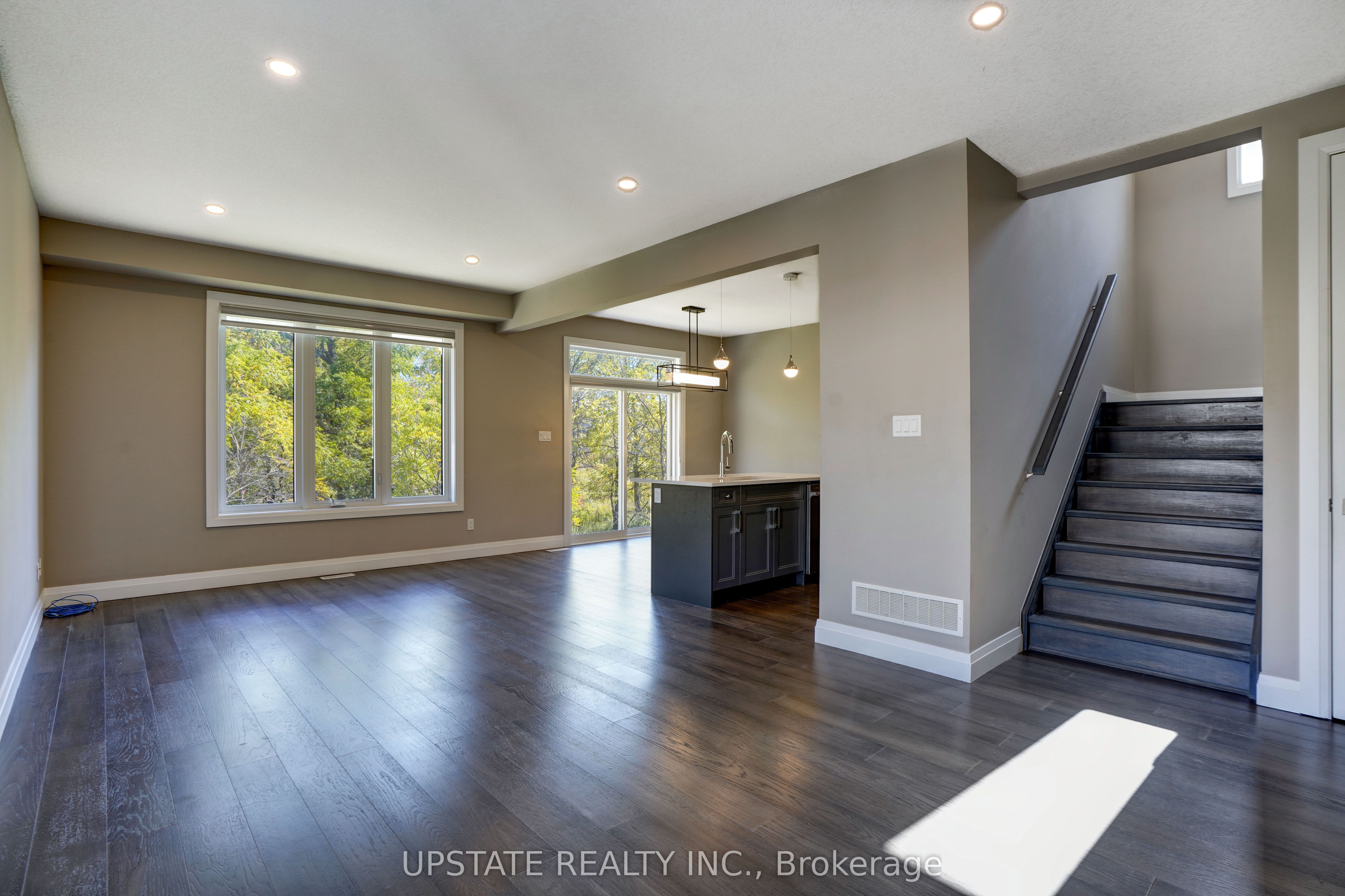 2694 BOBOLINK Lane, London South, ON N6M 0J9 photo 5