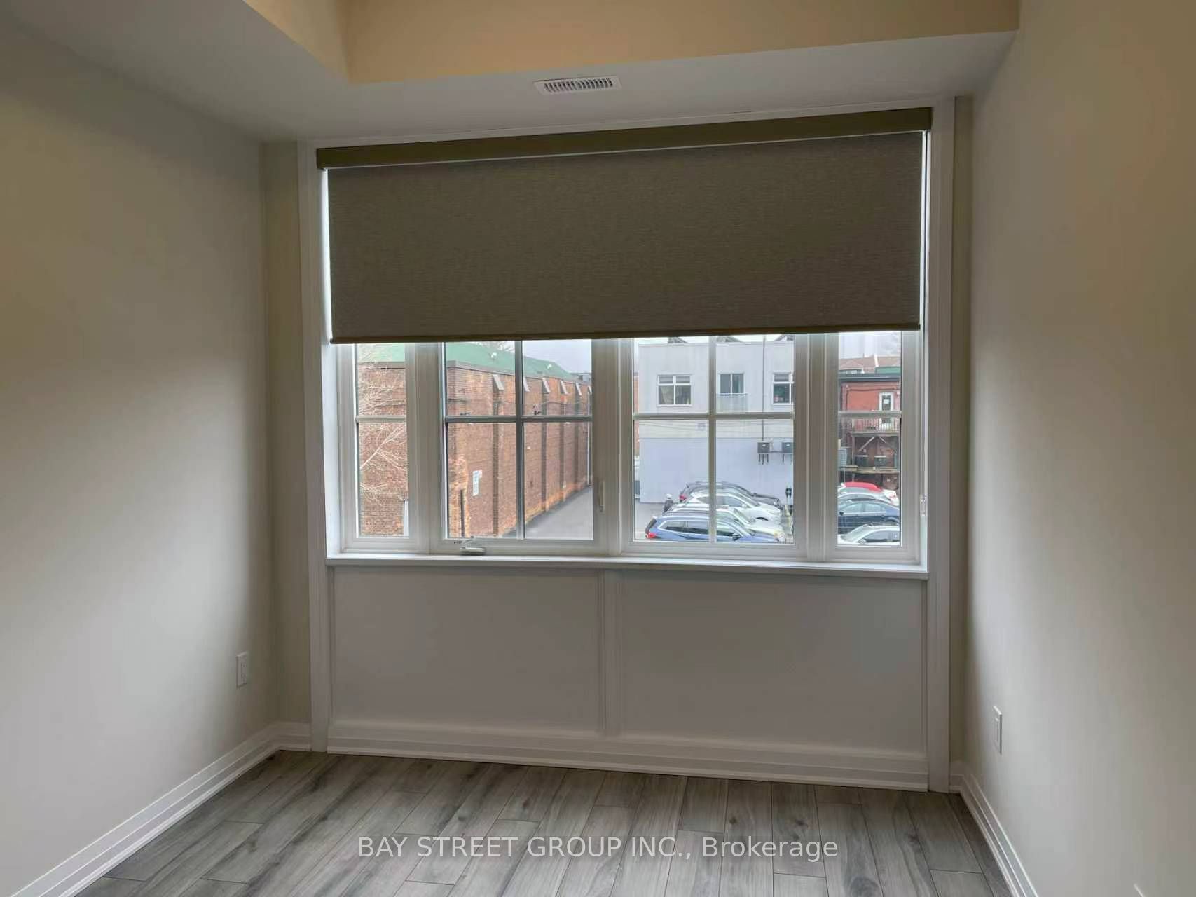 12 Blanshard Street 205, Hamilton, ON L8P 2A3 photo 4