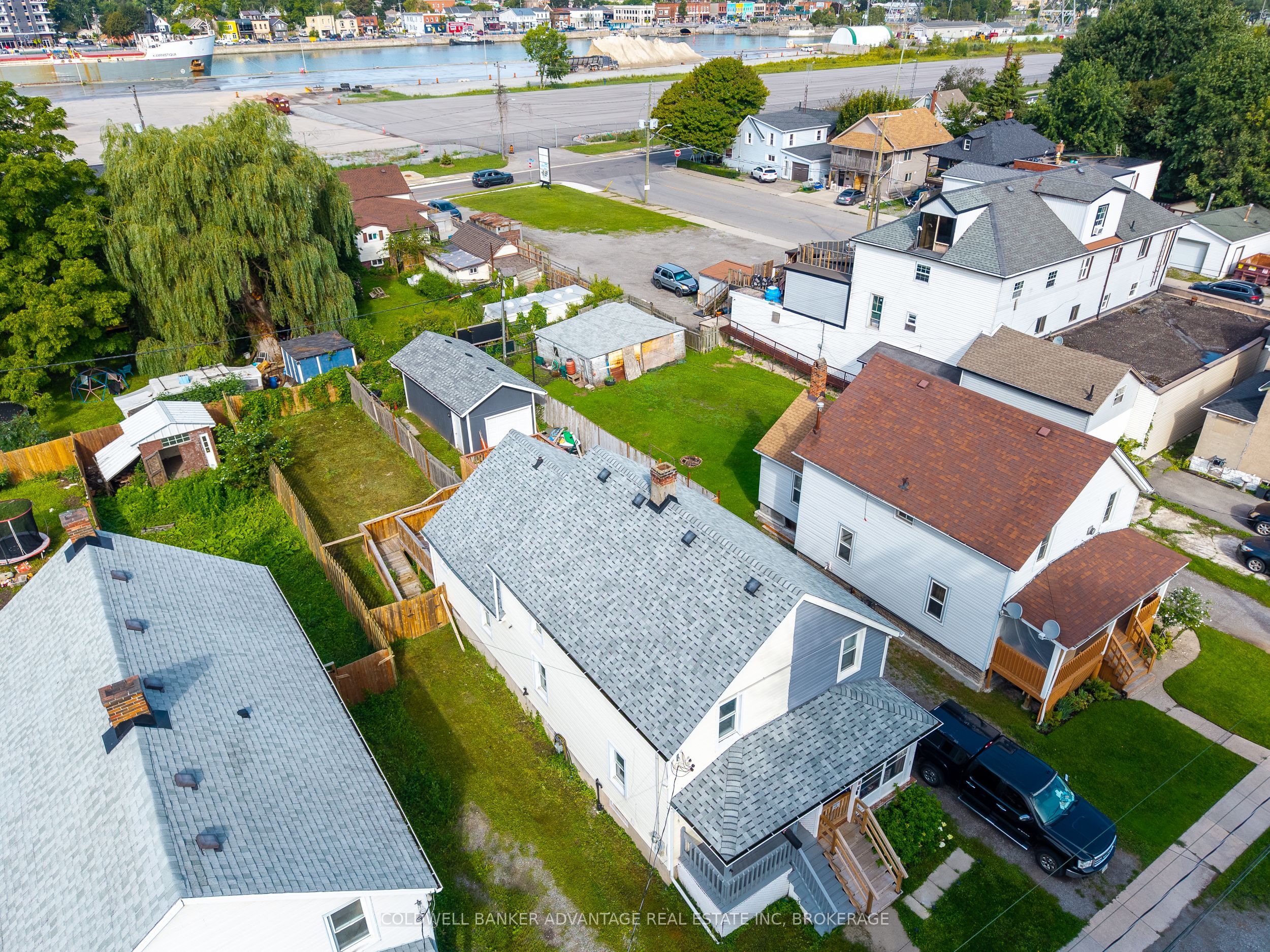 154 Fares Street, Port Colborne, ON L3K 1W2 photo 2