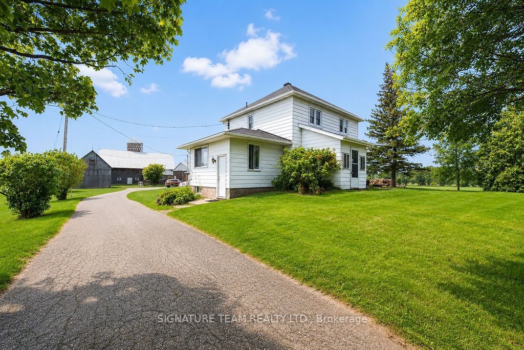 19573 17 Highway, Whitewater Region, ON K0J 1K0
