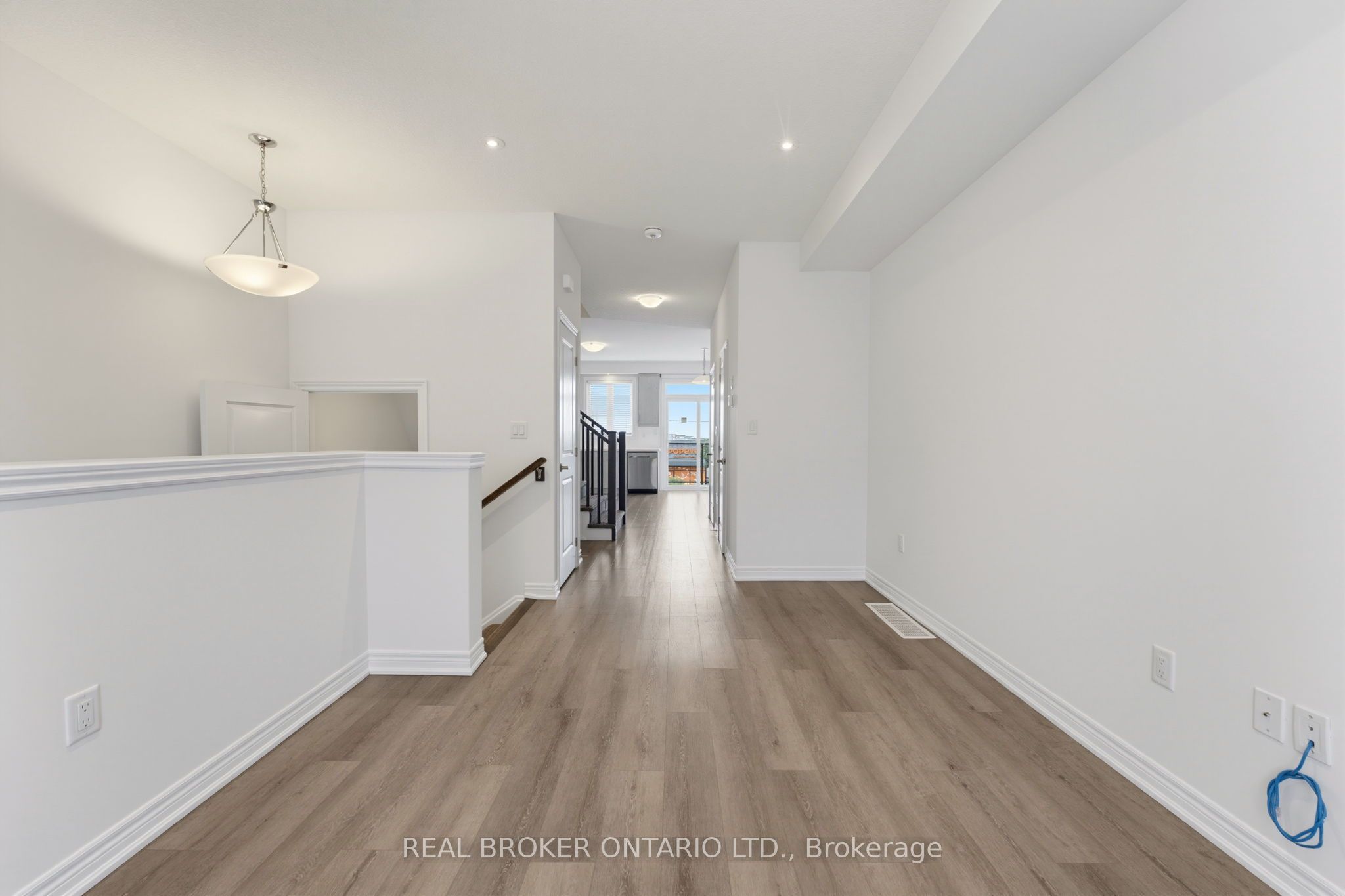 120 Court Drive, Brant, ON N3L 0N2 photo 5