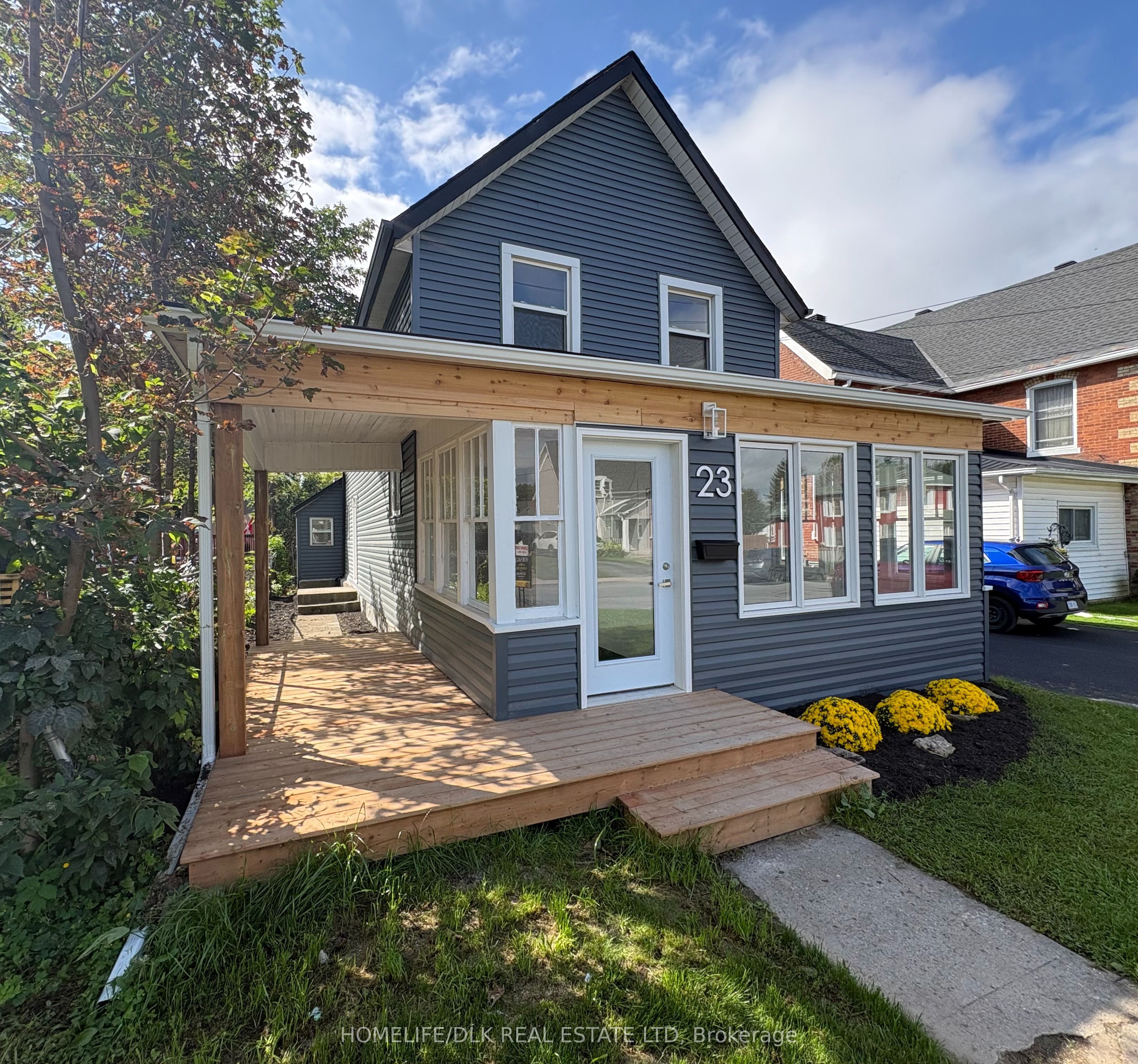 23 Strathcona Street, Smiths Falls, ON K7A 1V8 photo 3