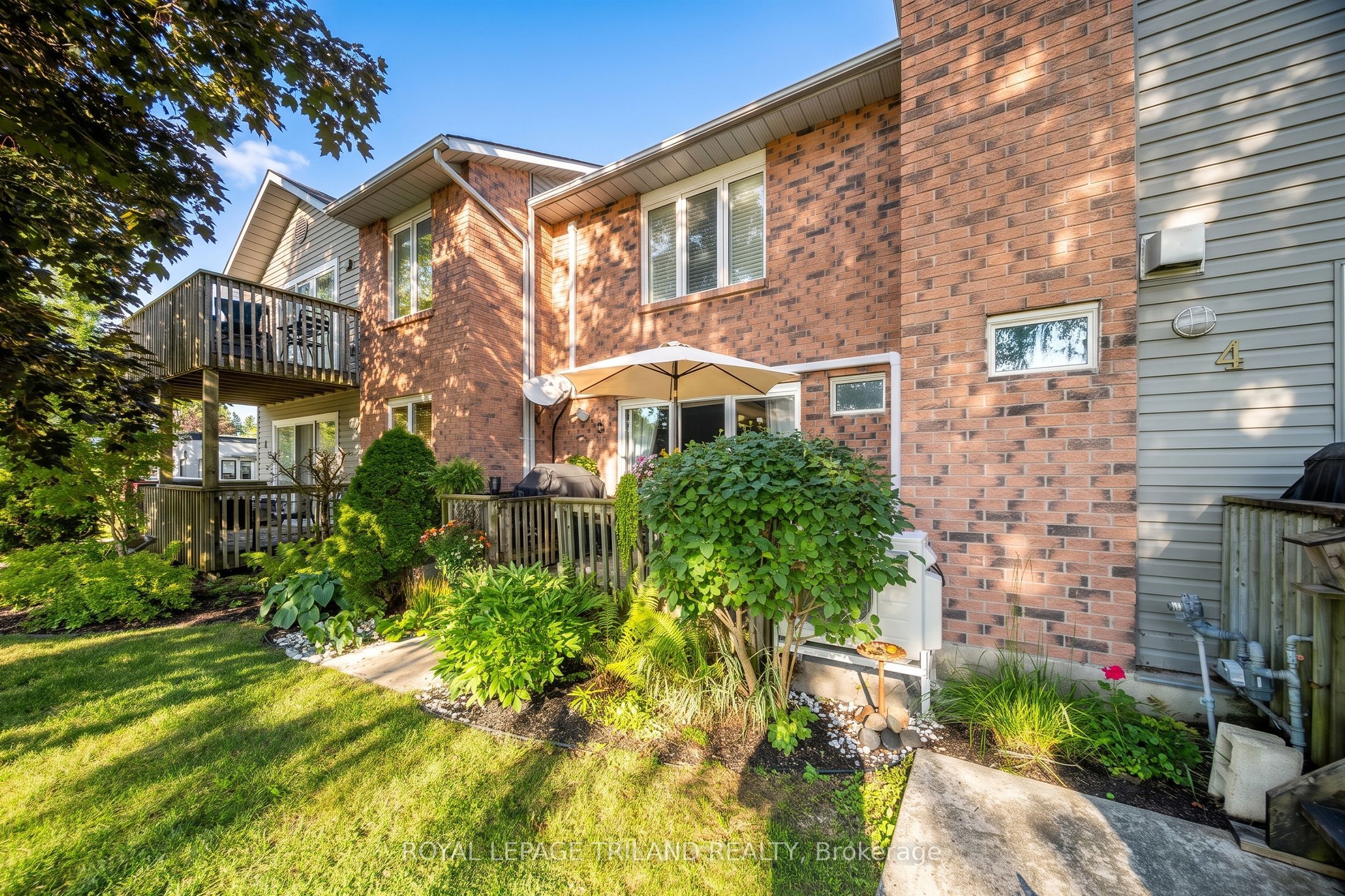 18 Sauble River Road 3, Lambton Shores, ON N0M 1T0 photo 3