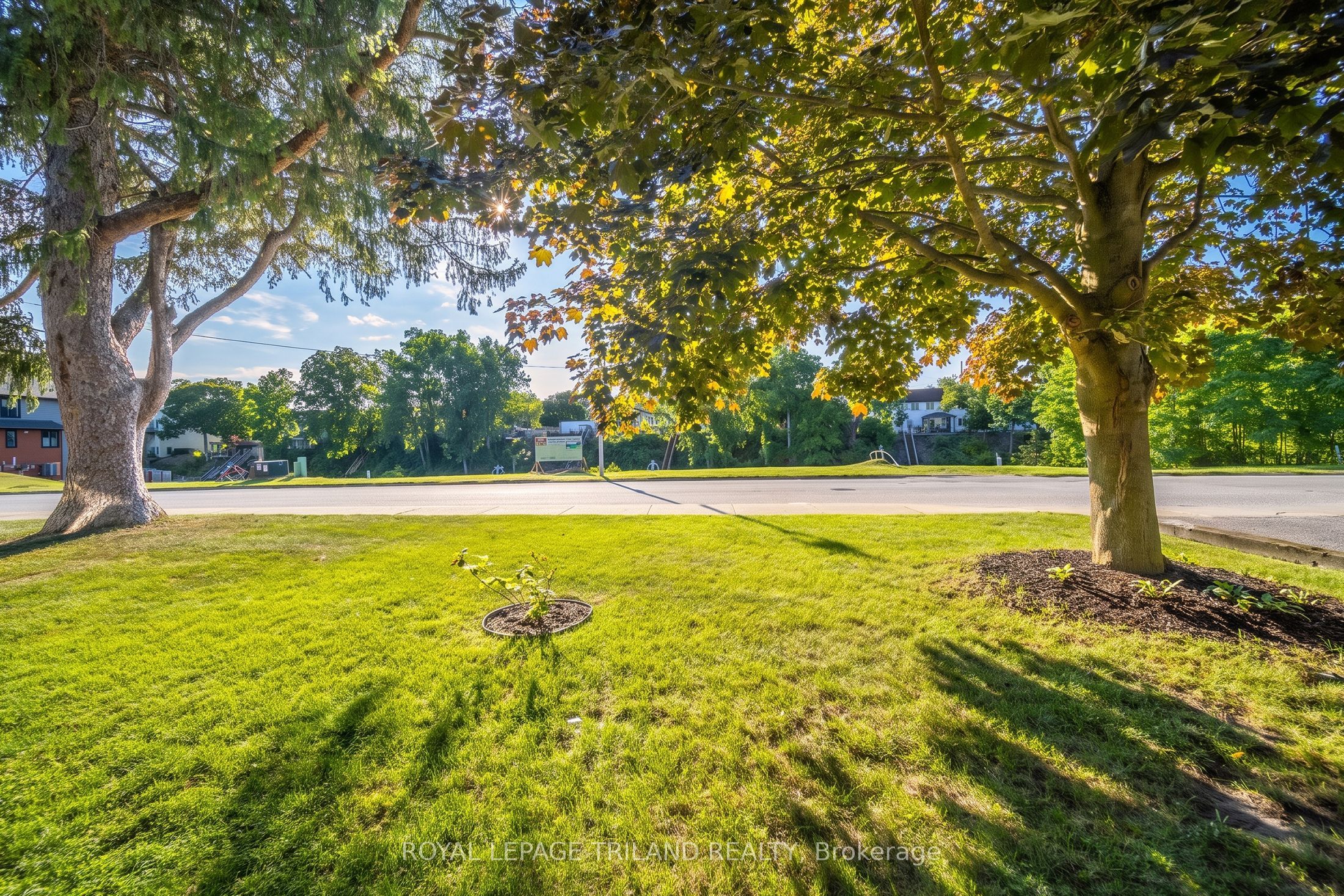 18 Sauble River Road 3, Lambton Shores, ON N0M 1T0 photo 4