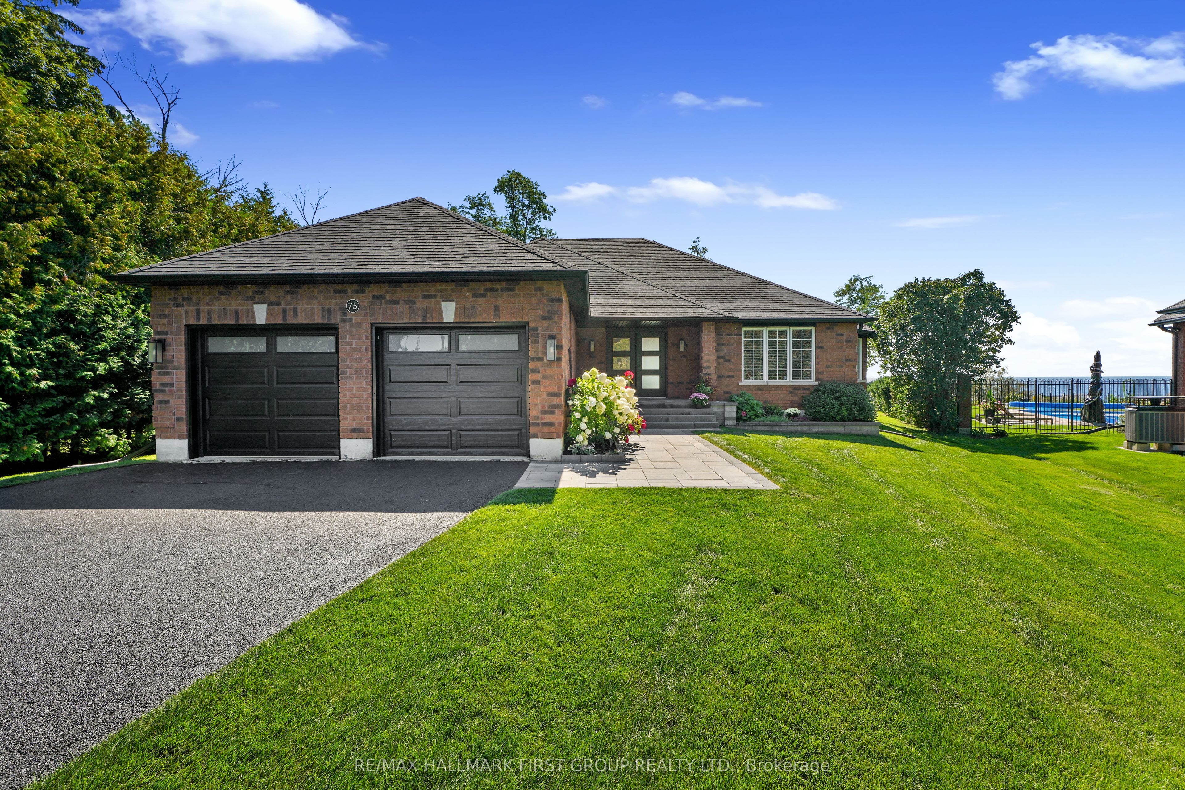 75 East House Crescent, Cobourg, ON K9A 5K3 photo 2