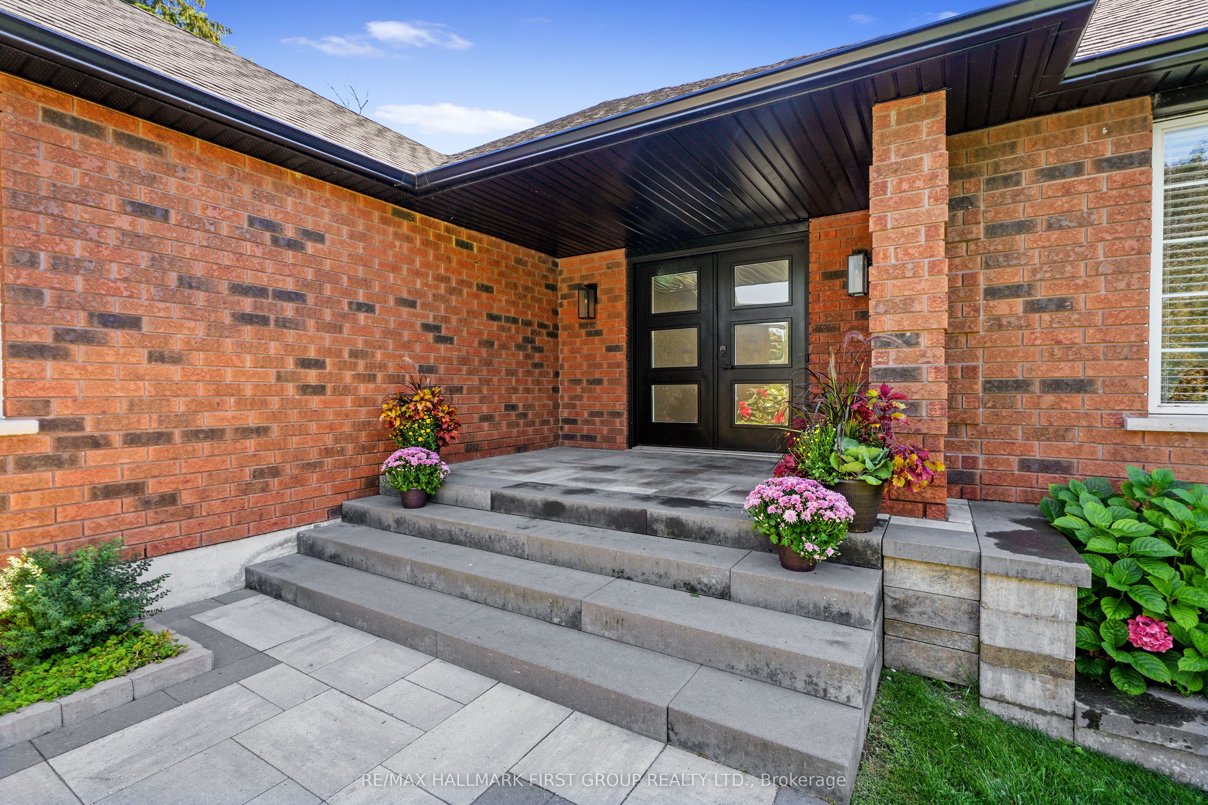 75 East House Crescent, Cobourg, ON K9A 5K3 photo 4