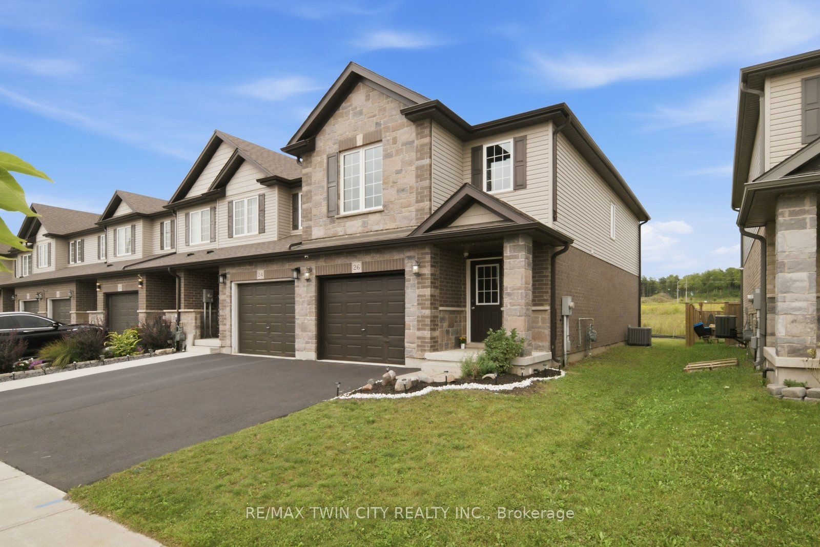 26 Newstead Road, Brant, ON N3L 0G3 photo 3