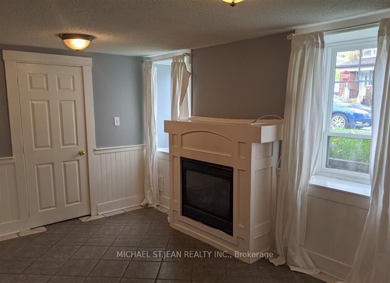 98 West Avenue N Lower Unit, Hamilton, ON L8L 5C3 photo 3