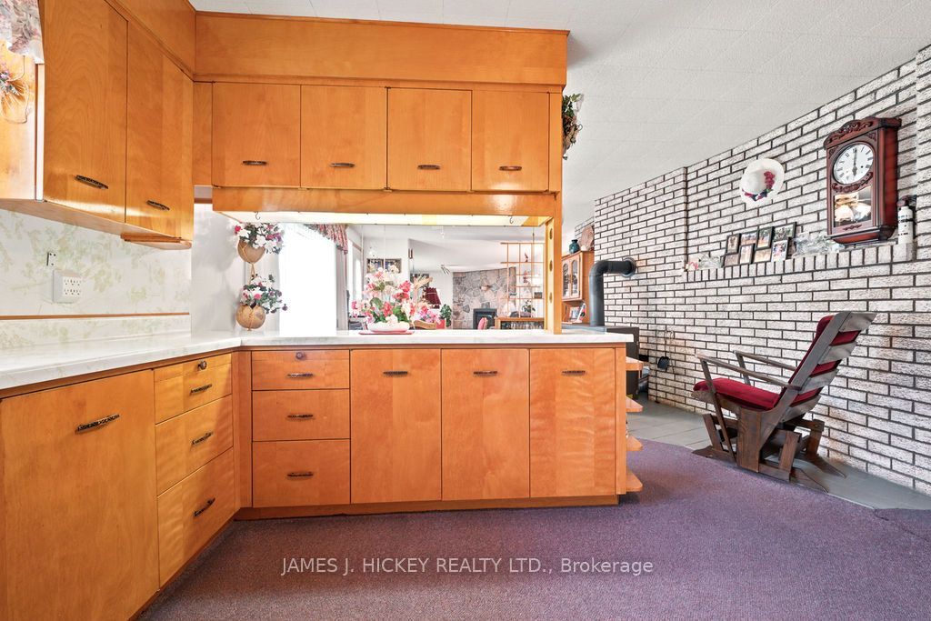 54 Ottawa Street, Laurentian Hills, ON K0J 1J0 photo 4