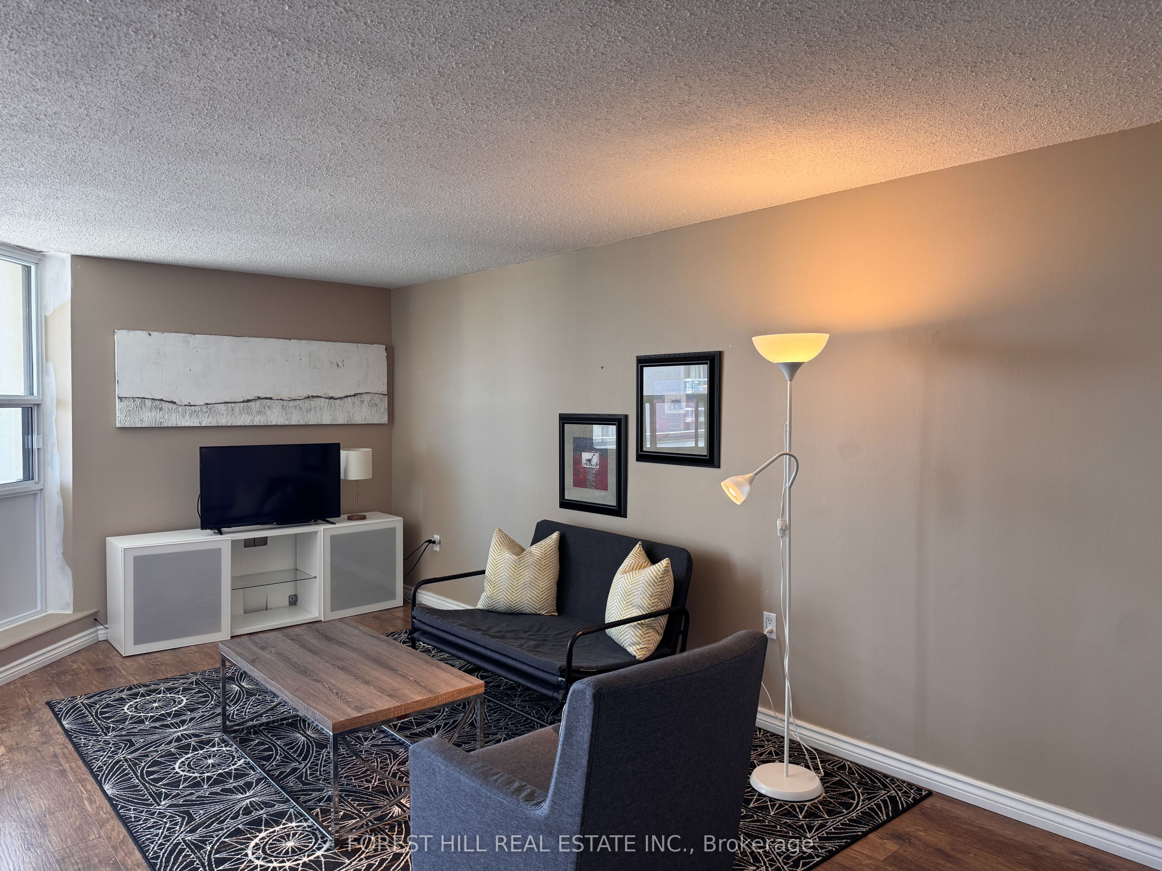 323 Colborne Street 905, London East, ON N6B 3N8 photo 5