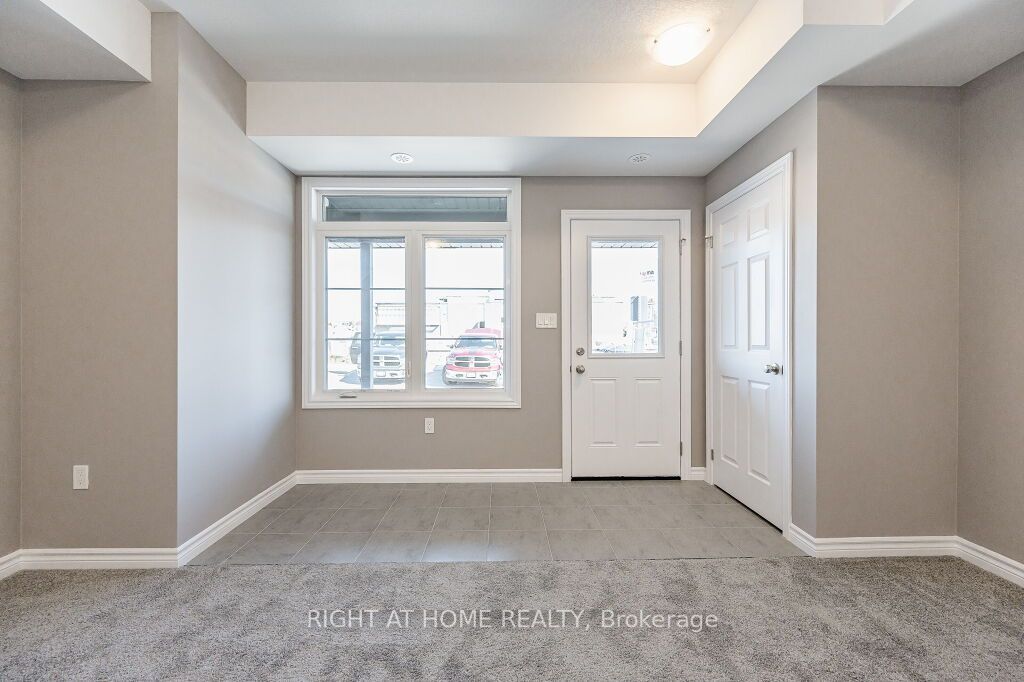 126 Oat Lane 34, Kitchener, ON N2R 0S8 photo 3