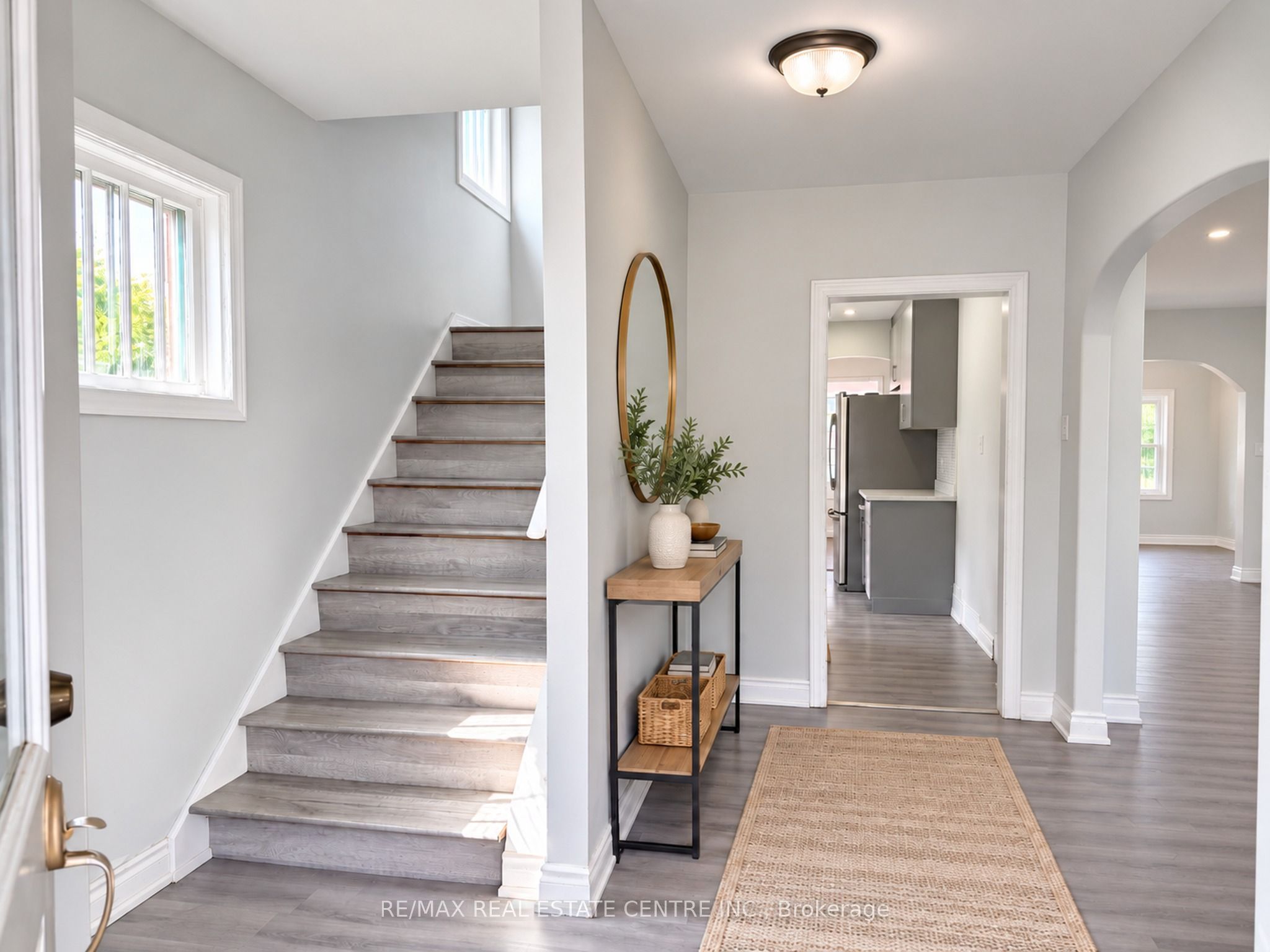 39 OAKLAND Avenue, Welland, ON L3C 2B8 photo 4